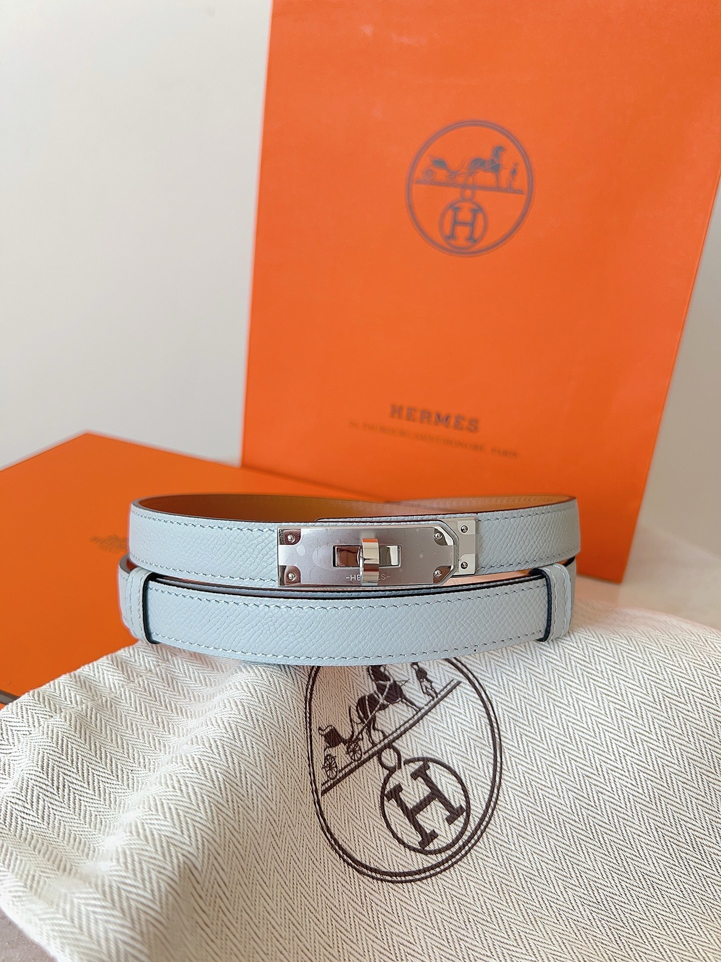 Hermès Kelly Double Tour Leather Bracelet - Blue & Gold Hardware
