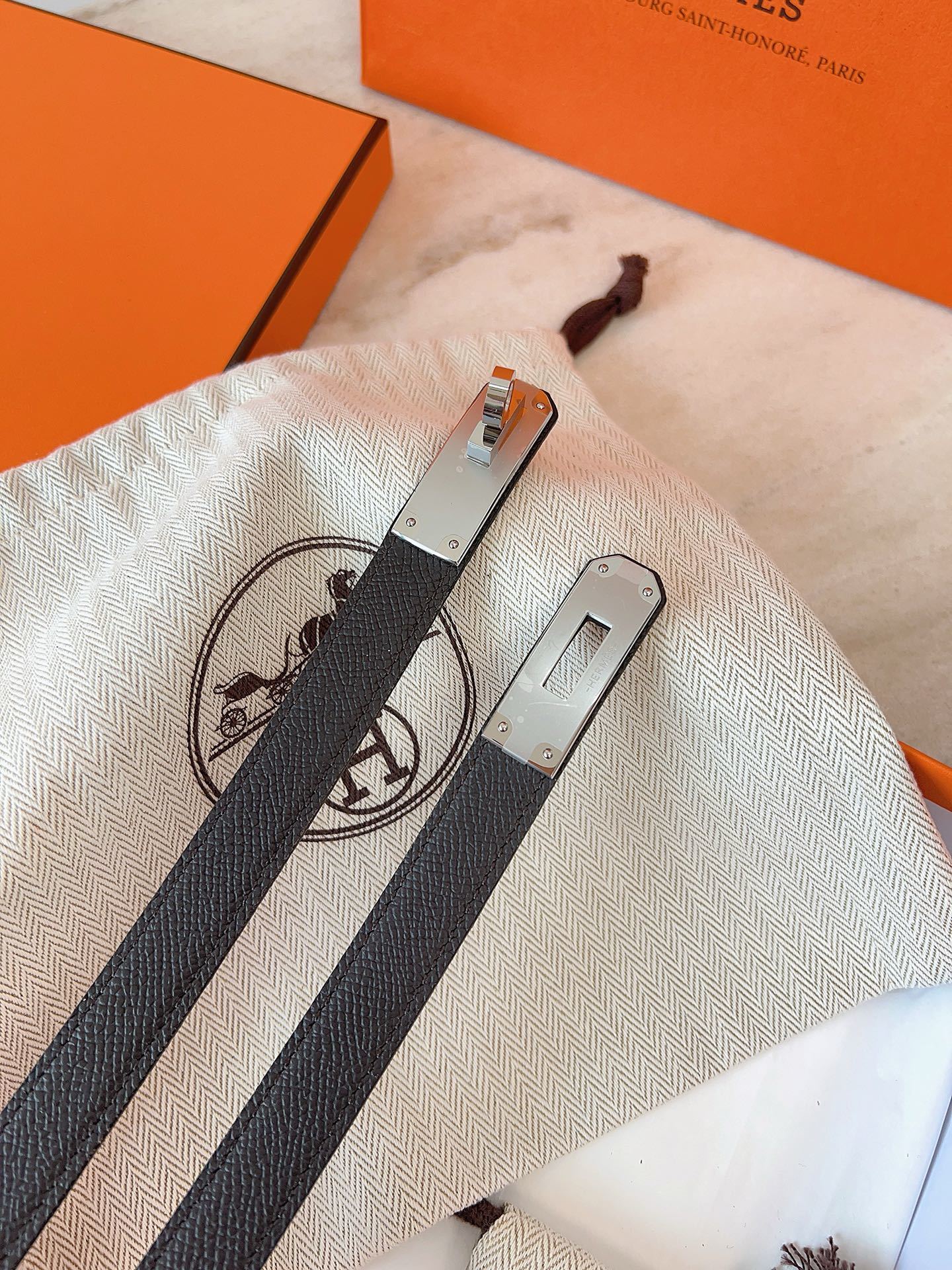 Hermès Kelly Double Tour Bracelet - Black Leather Gold Hardware