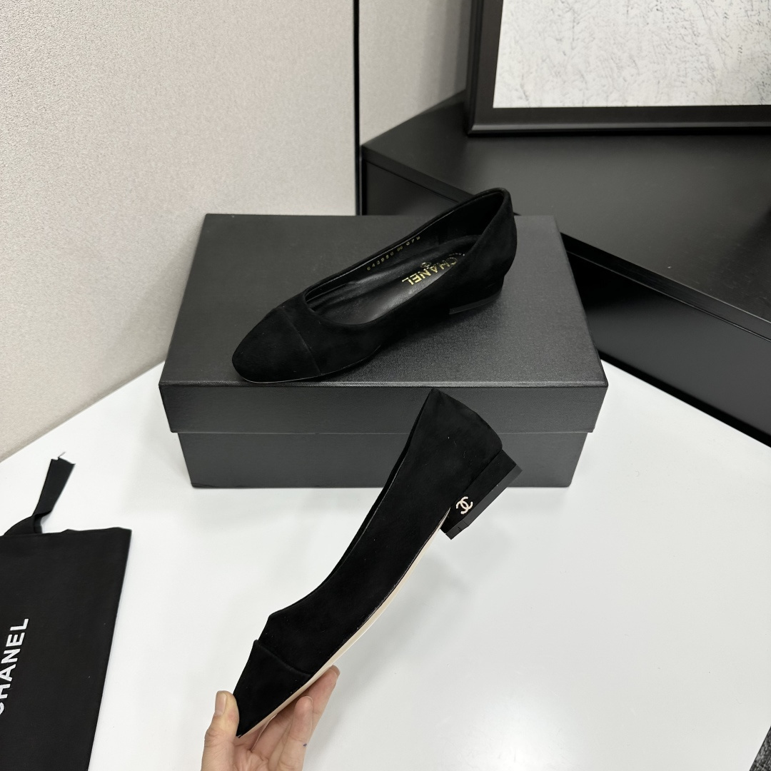 Chanel Classic Black Suede Ballet Flats with Gold CC Logo Heel
