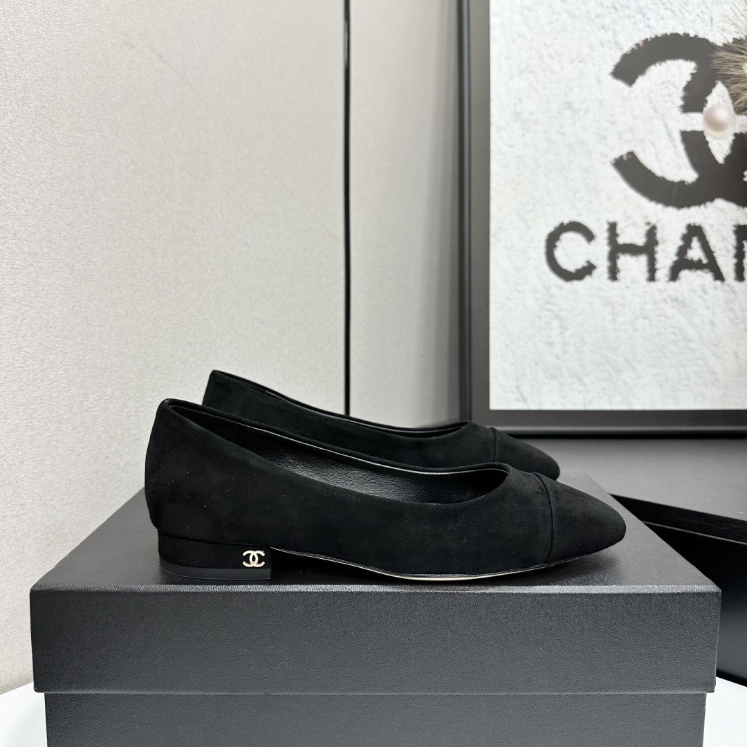 Chanel Classic Black Suede Ballet Flats with Gold CC Logo Heel