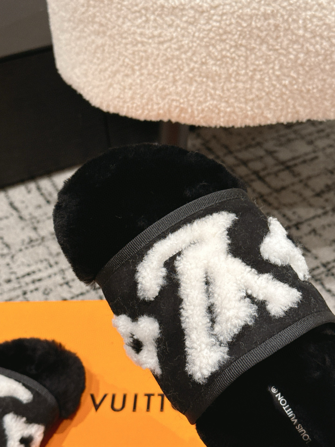 Louis Vuitton LV Plush Shearling Slippers - Luxury Black & White Slides