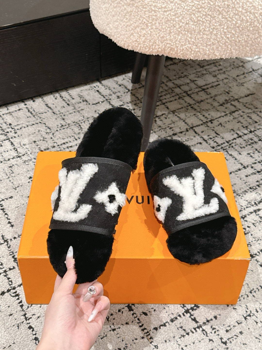 Louis Vuitton LV Plush Shearling Slippers - Luxury Black & White Slides