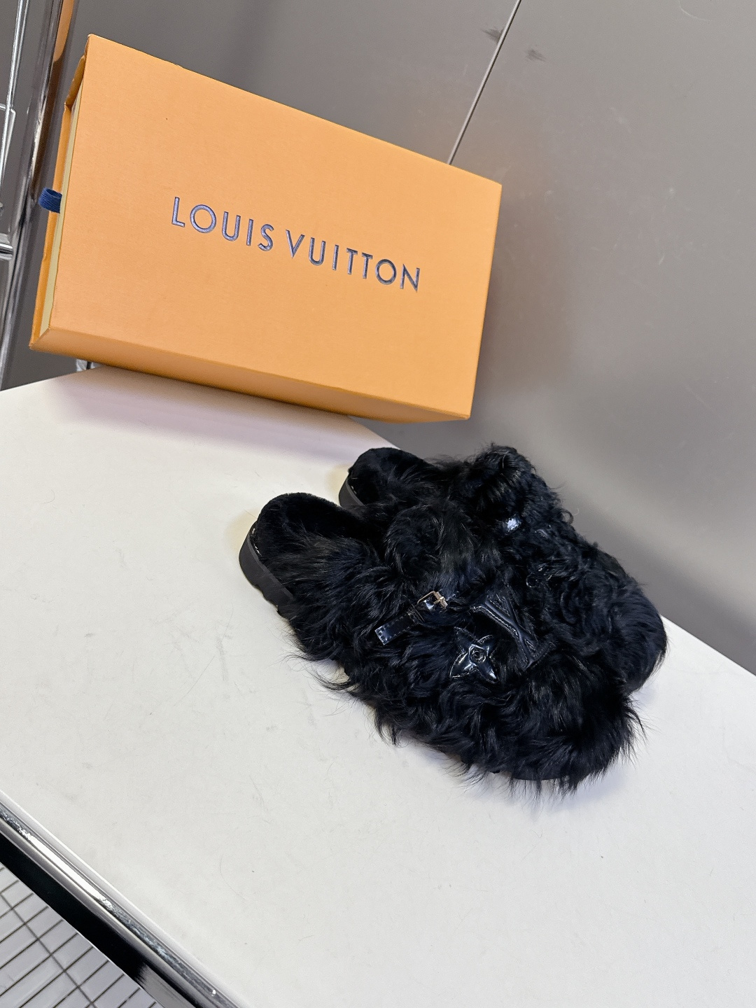 Louis Vuitton Black Faux Fur Slippers - Luxury LV Logo Mules