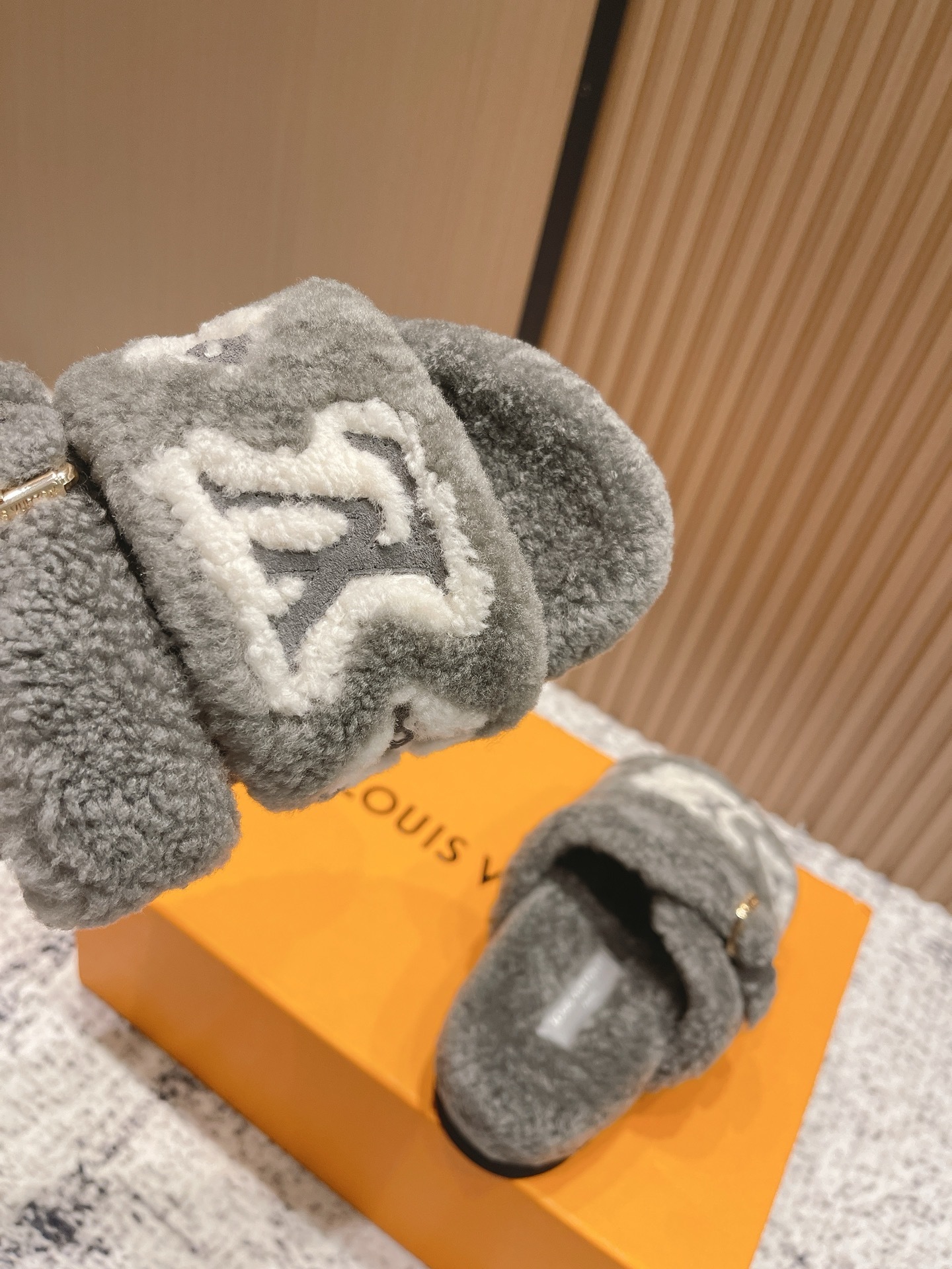 Luxury Grey Shearling Slippers with LV Monogram - Cozy Fuzzy Slides