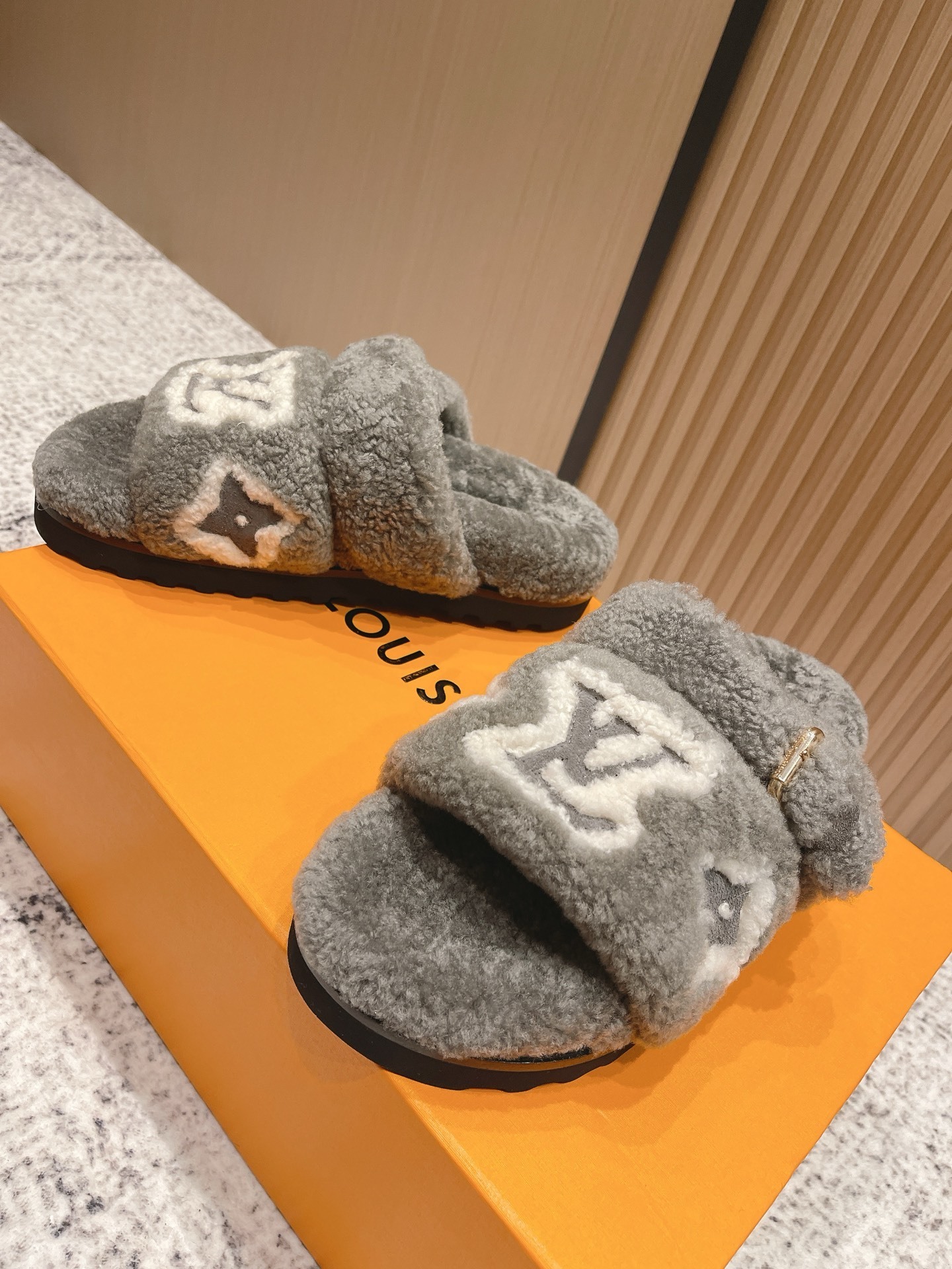 Luxury Grey Shearling Slippers with LV Monogram - Cozy Fuzzy Slides