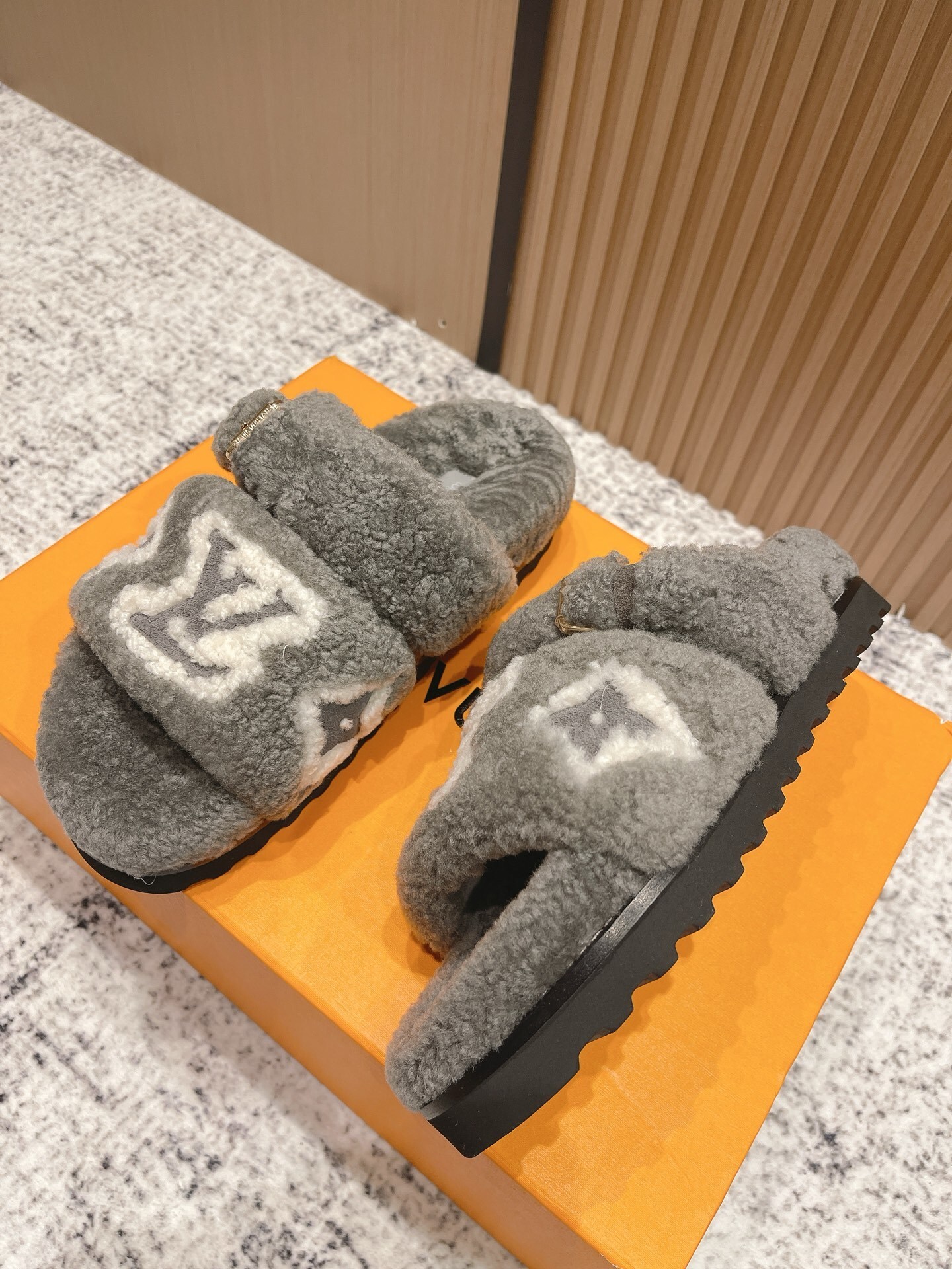 Luxury Grey Shearling Slippers with LV Monogram - Cozy Fuzzy Slides