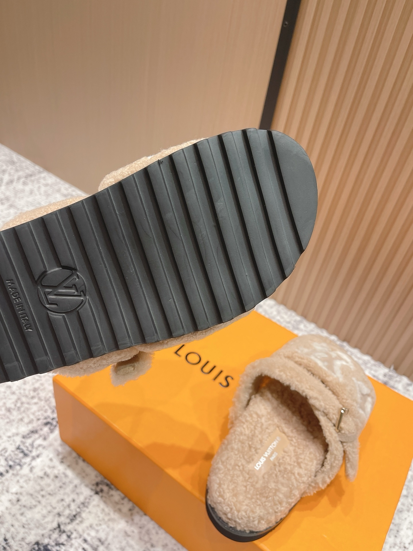 Louis Vuitton Shearling Paseo Flat Comfort Mules - Beige