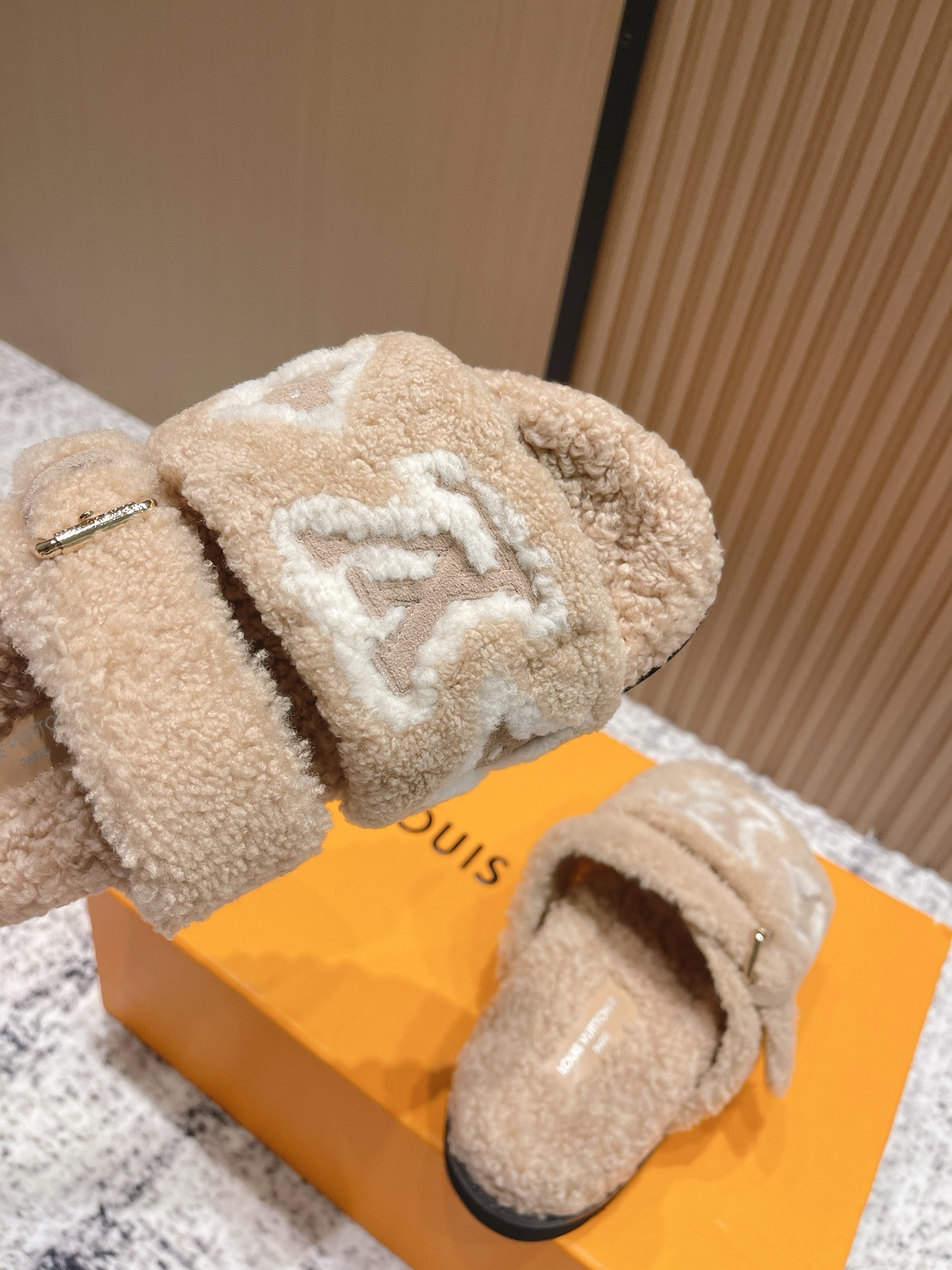 Louis Vuitton Shearling Paseo Flat Comfort Mules - Beige