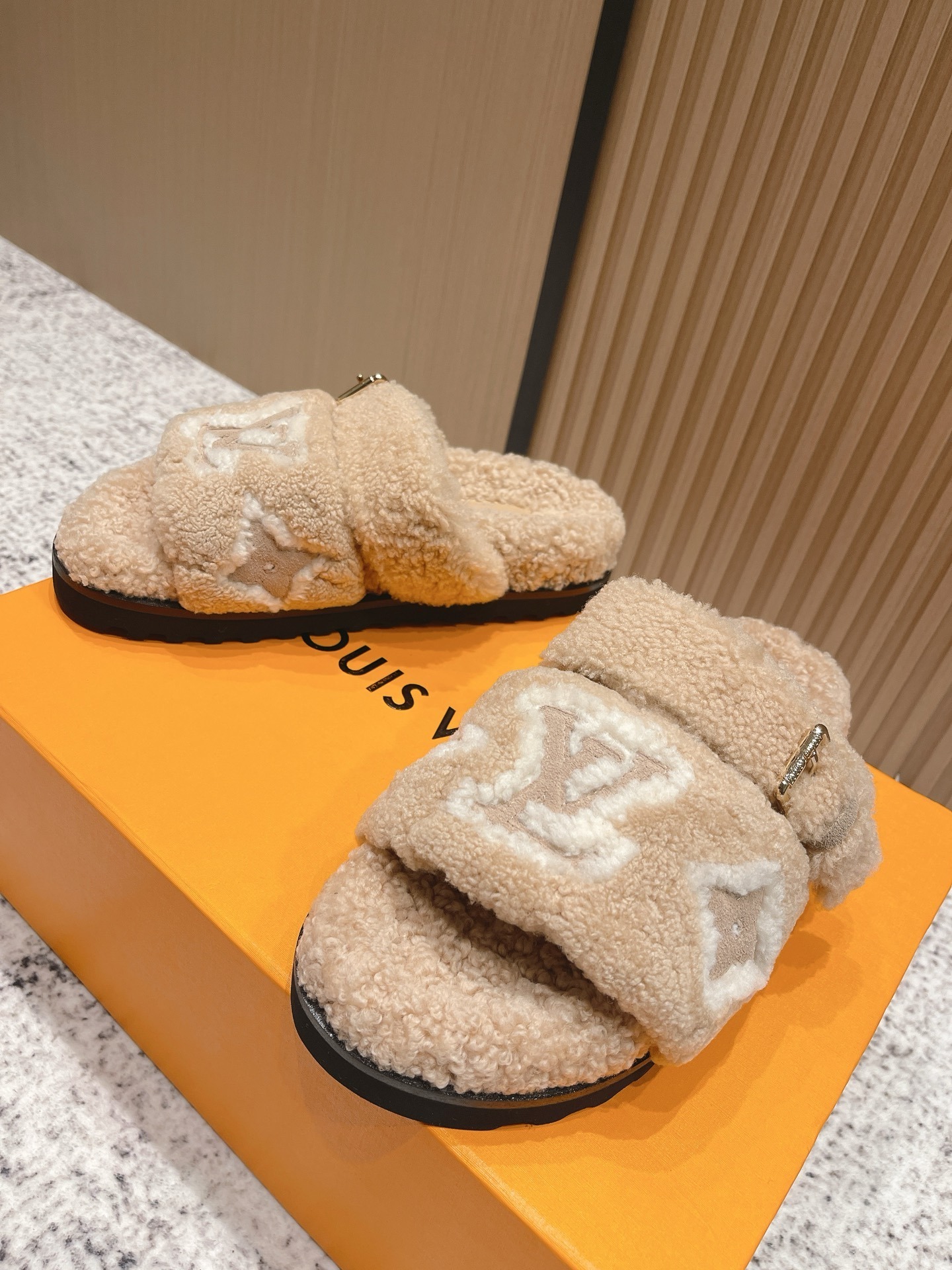 Louis Vuitton Shearling Paseo Flat Comfort Mules - Beige