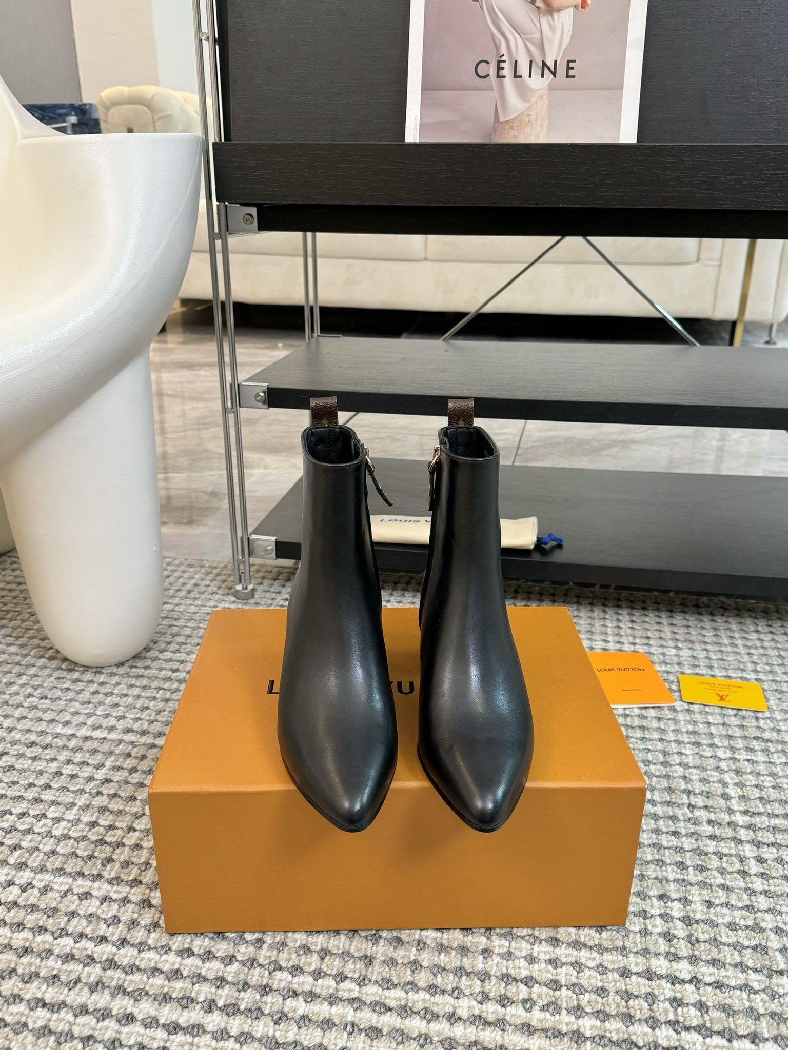 Louis Vuitton Black Calf Leather Pointed-Toe Ankle Boots