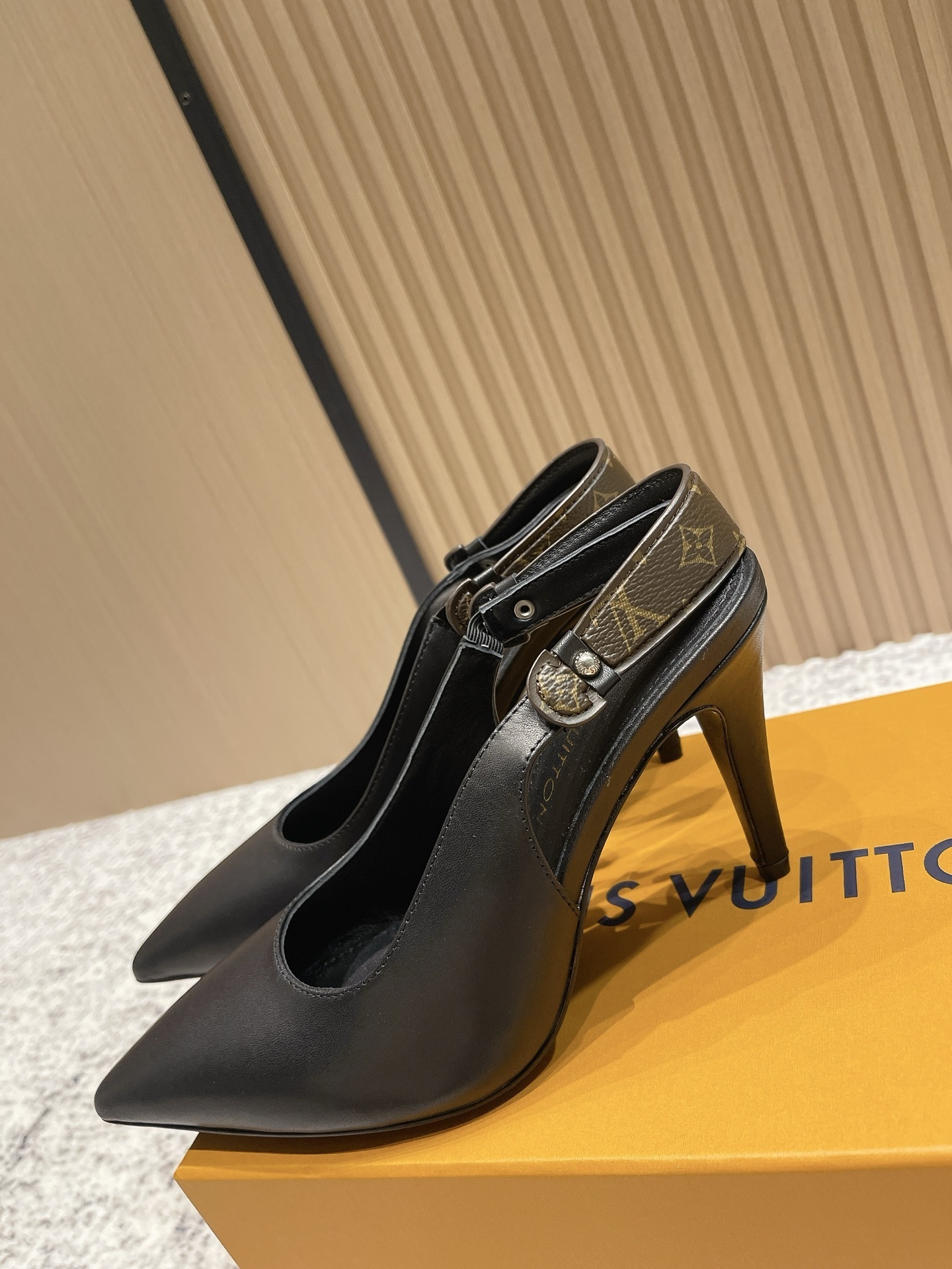 Louis Vuitton Black Leather Slingback Pumps - Elegant Heeled Shoes