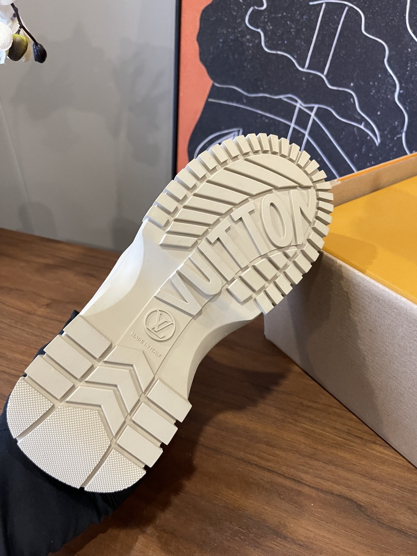 Louis Vuitton Ruby Chelsea Flat Boots - Beige Monogram