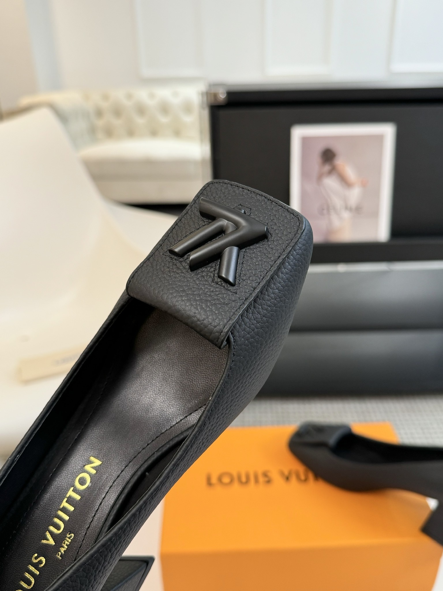 Louis Vuitton Black Grained Leather Block Heel Pumps with LV Logo