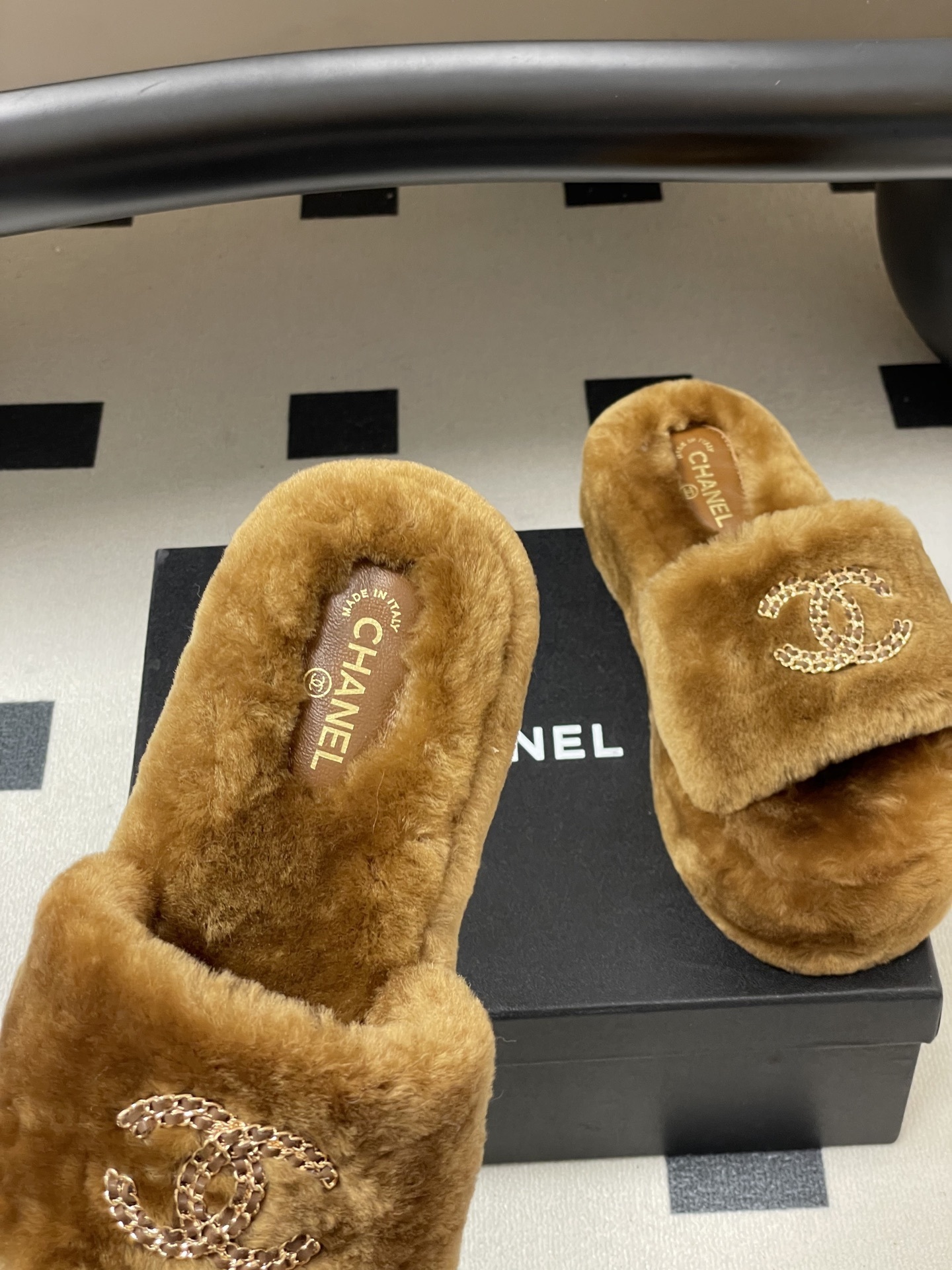 Luxury Brown Shearling Platform Slides with Gold Chain Logo