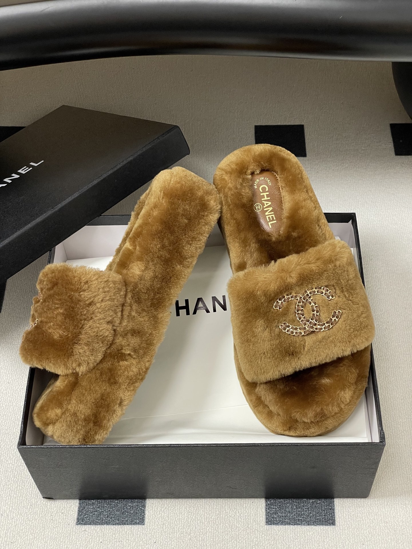 Luxury Brown Shearling Platform Slides with Gold Chain Logo