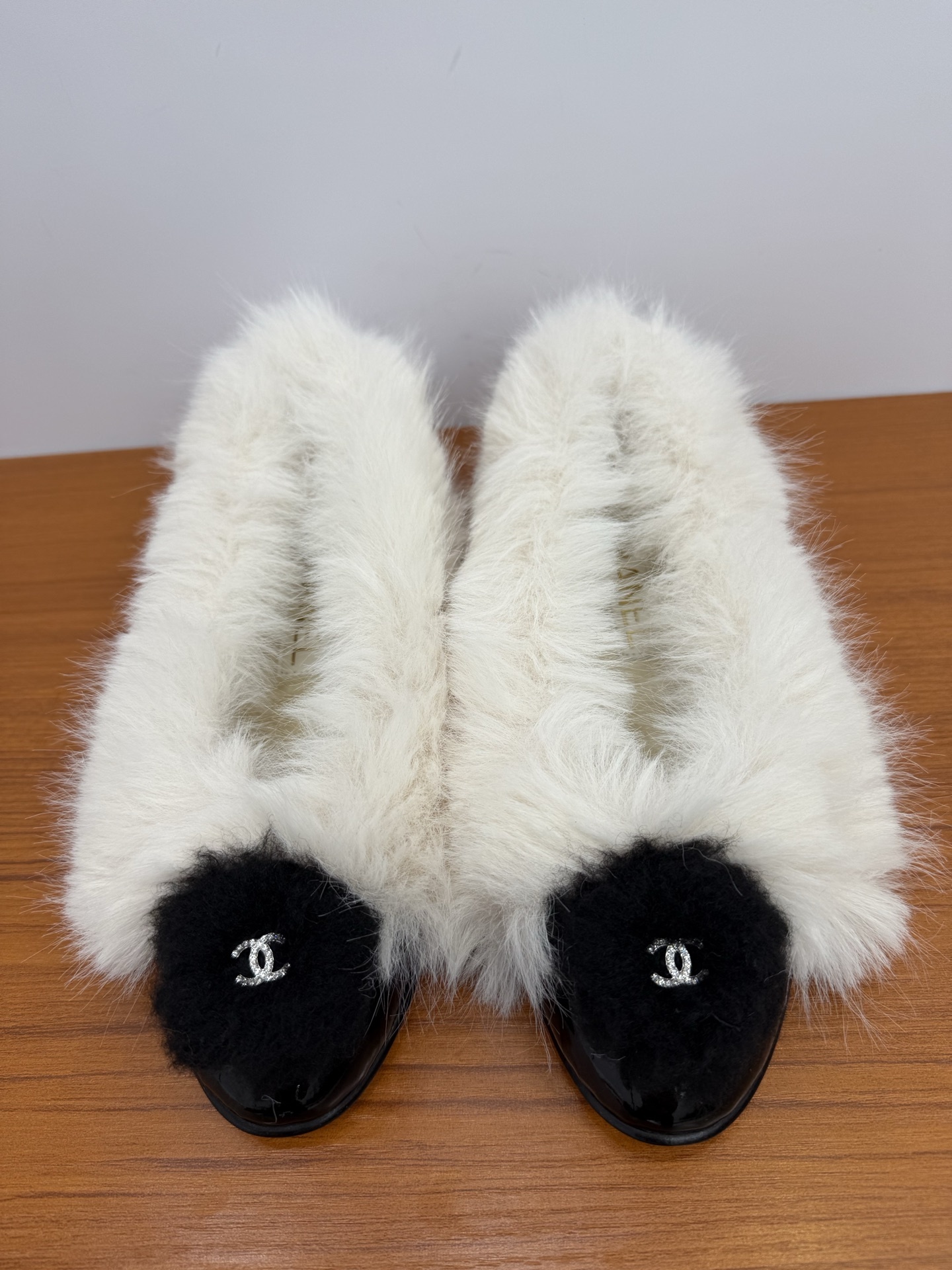 Chanel White Faux Fur Ballerina Flats with Black CC Logo