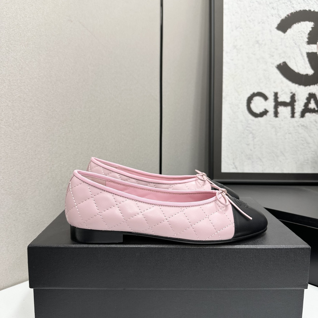 Chanel Style Pink Quilted Leather Ballet Flats with Black Toe Cap