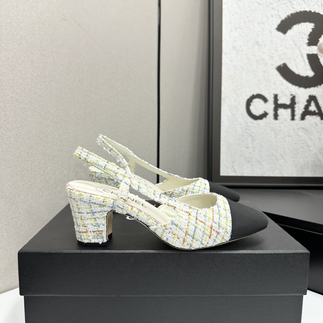 Chanel Tweed Slingback Pumps – Elegant Multicolor Block Heels