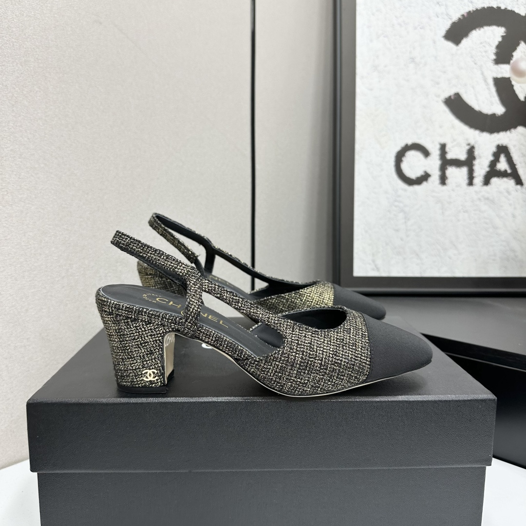 Chanel Metallic Tweed Slingback Pumps – Elegant Block Heel
