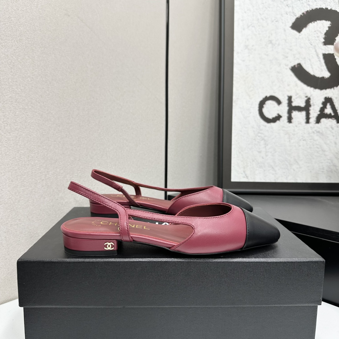 Chanel Burgundy & Black Leather Slingback Pumps – Iconic Low Heels