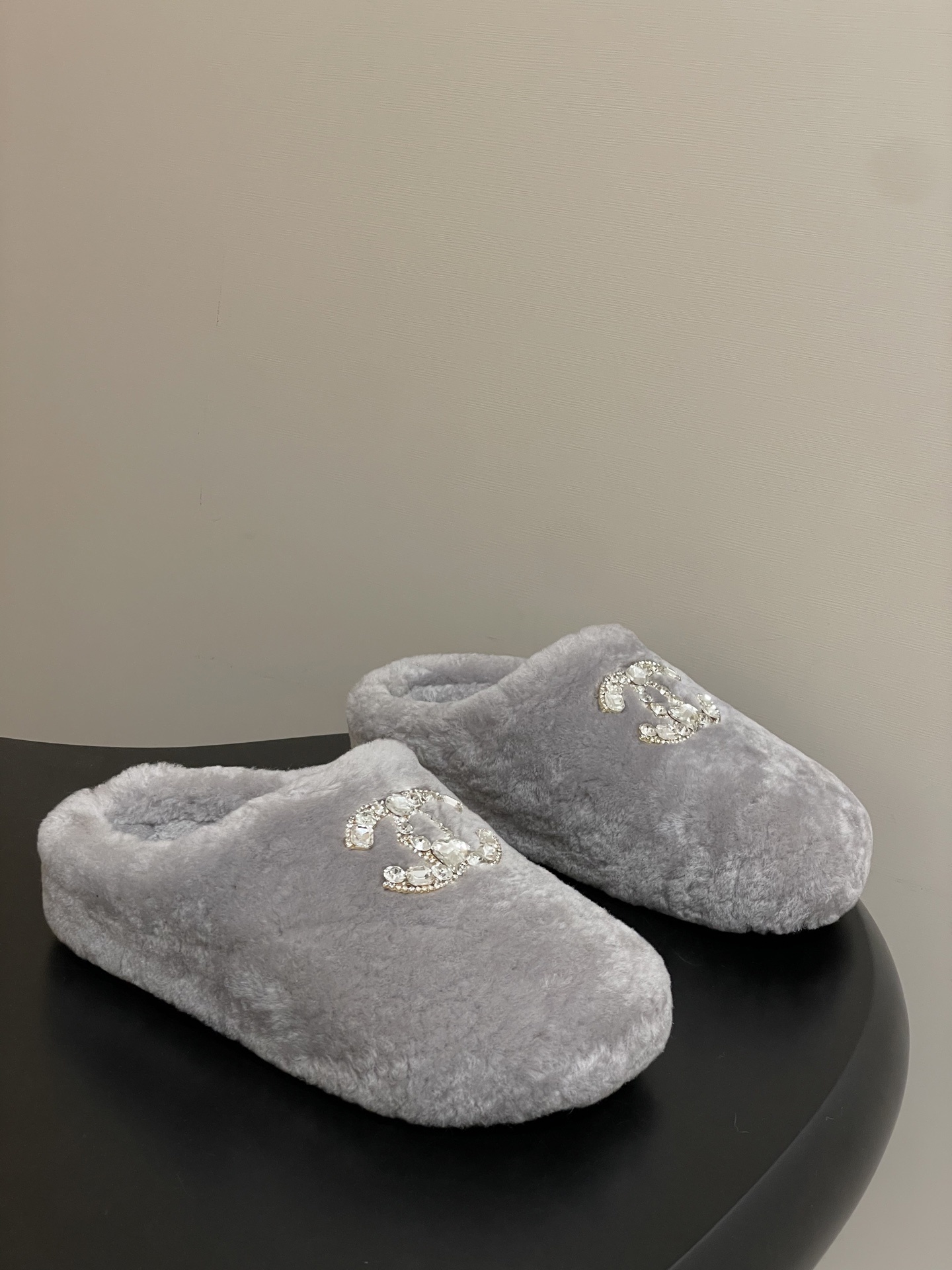 Luxury Gray Faux Fur Slippers with Crystal Embellished Logo