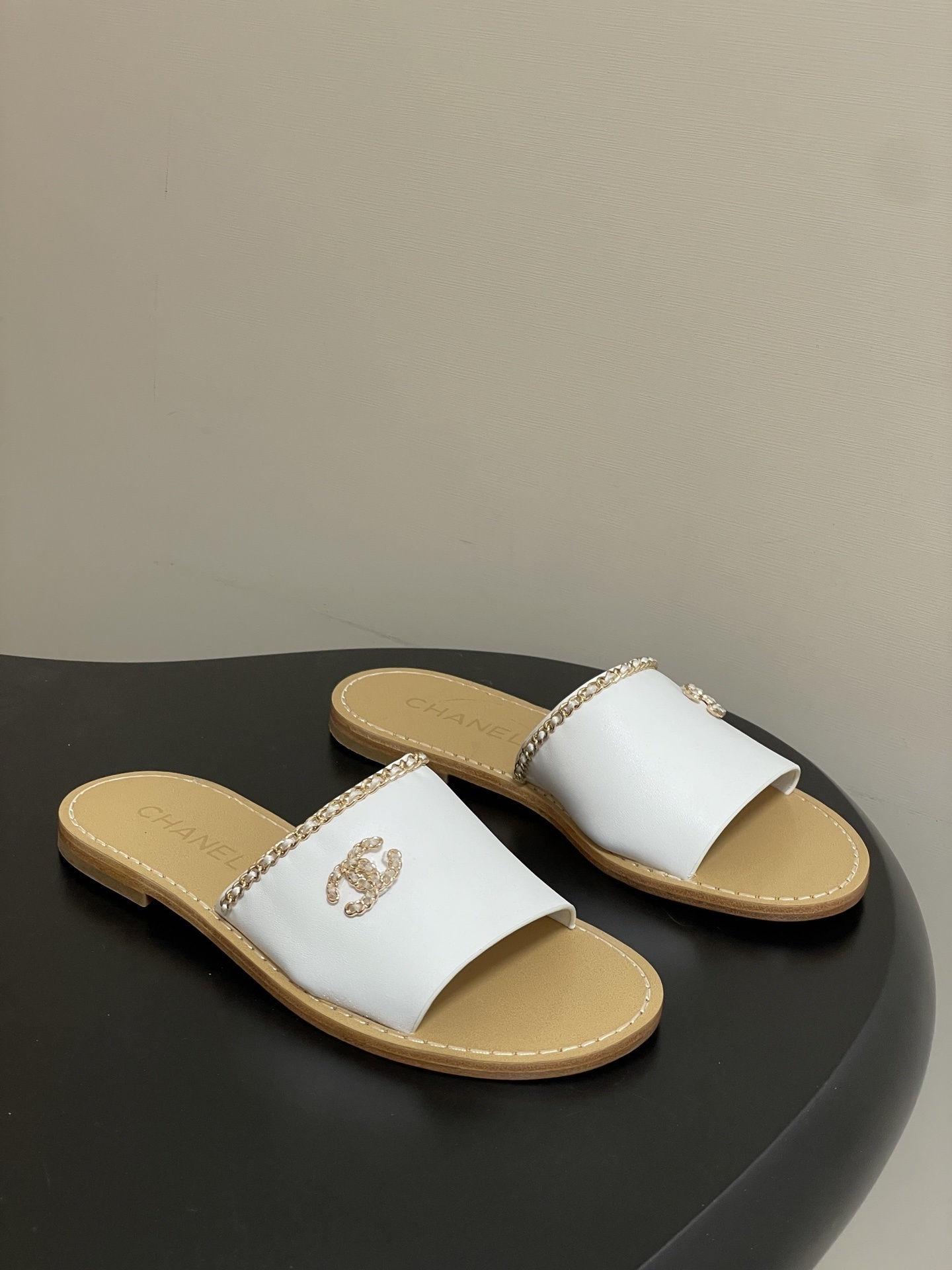 Chanel White Leather Slide Sandals with Gold Chain and CC Logo
