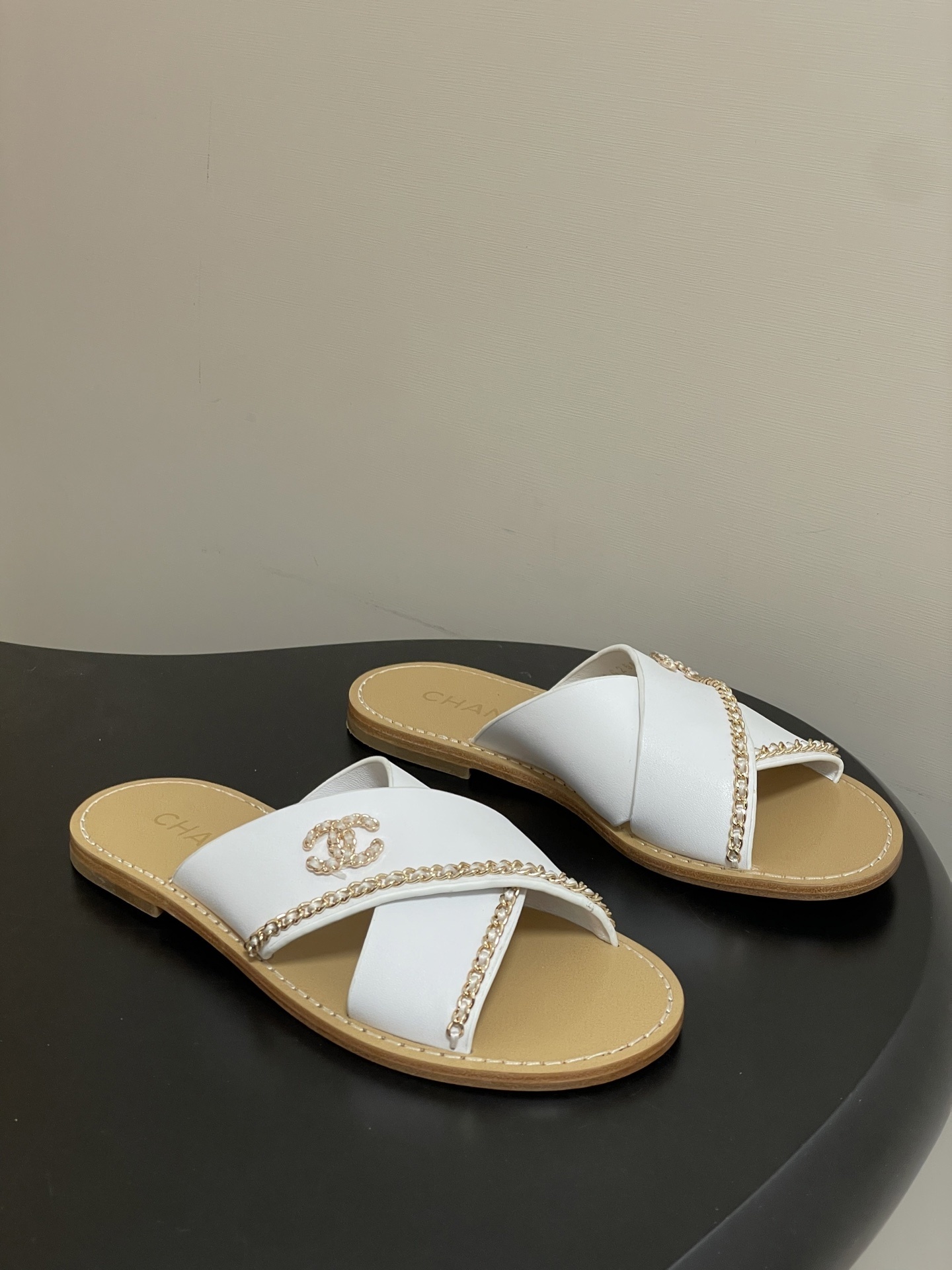 Luxury White Leather Cross Strap Sandals with Gold Chain Detail