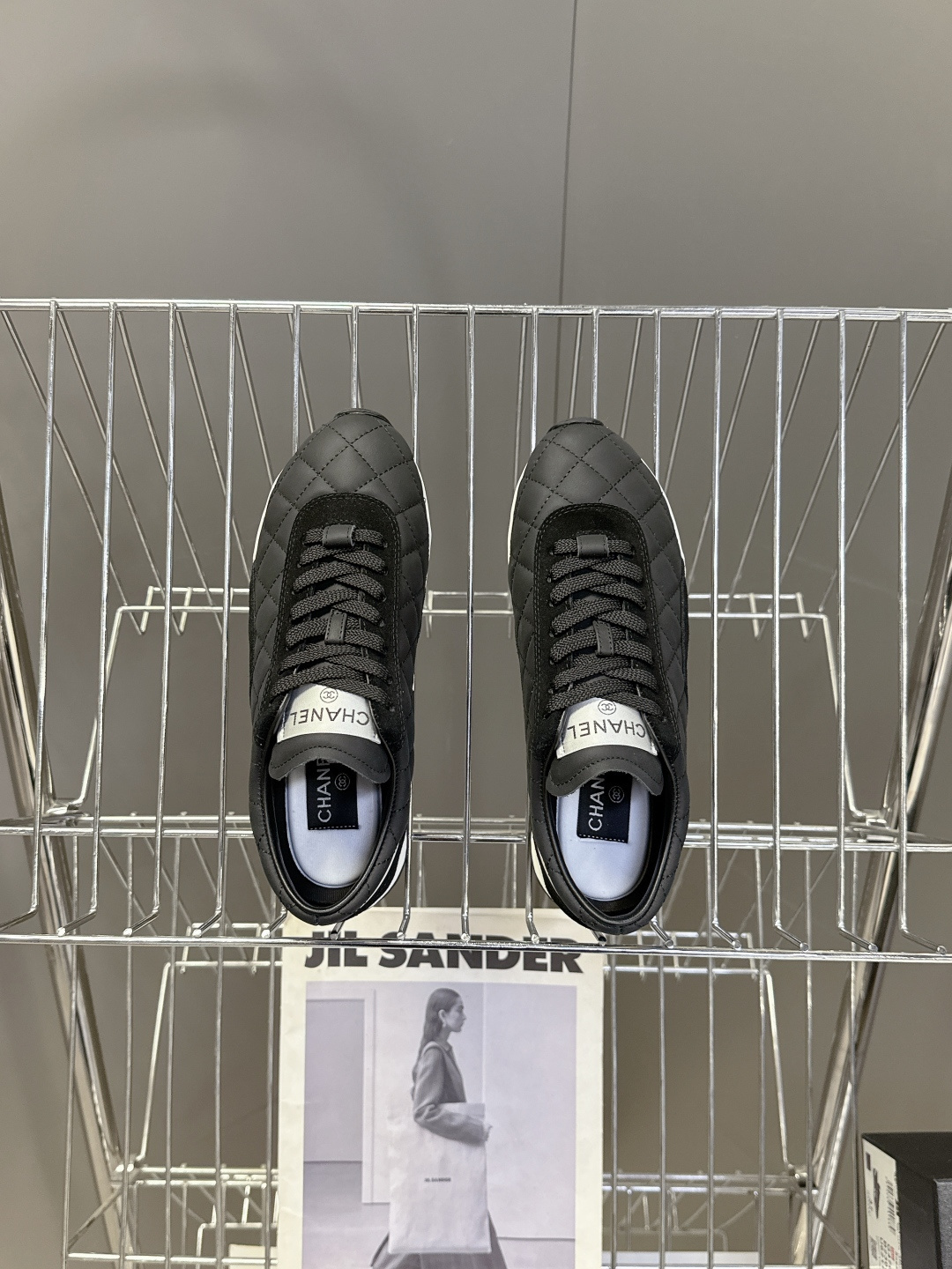 Pair of black Chanel quilted sneakers with white CC logo and original designer box - Hình 6