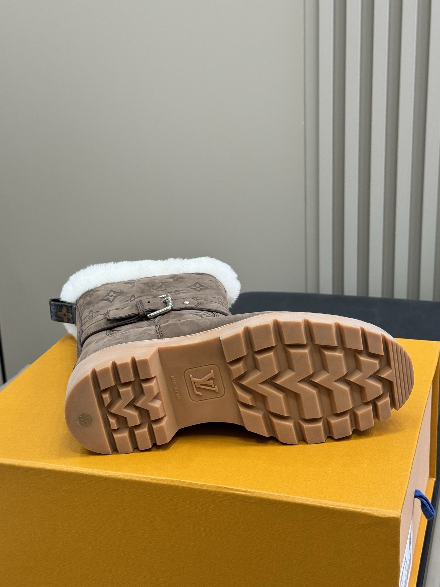 Louis Vuitton Monogram Suede Shearling Winter Boots - Taupe