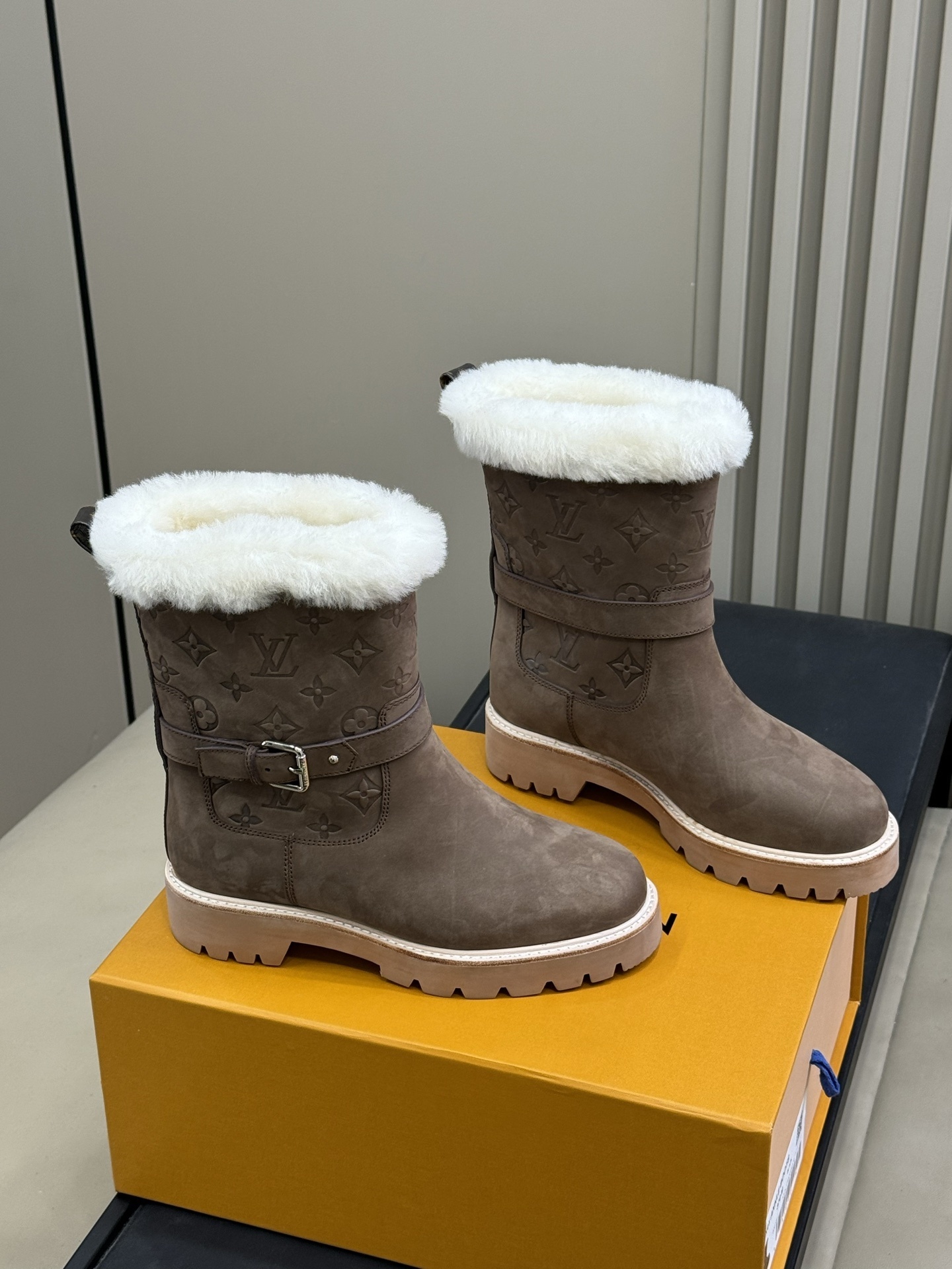 Louis Vuitton Monogram Suede Shearling Winter Boots - Taupe