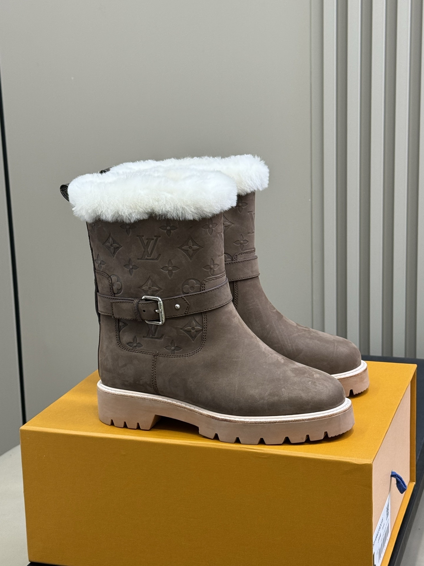 Louis Vuitton Monogram Suede Shearling Winter Boots – Taupe