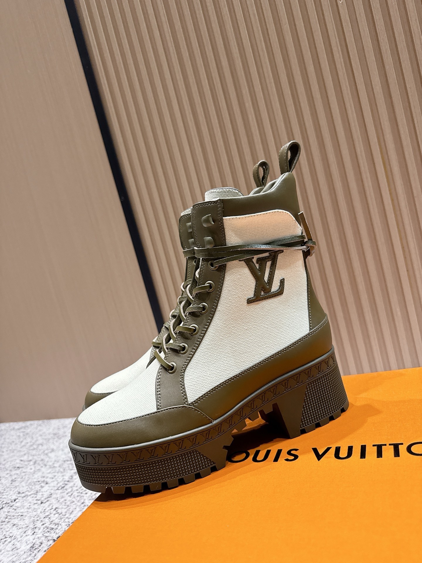 Luxury Women's Olive Green & Cream Canvas Combat Boots