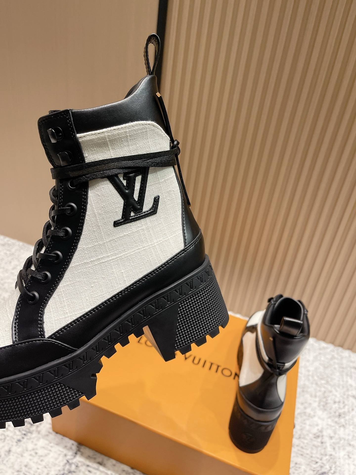 Louis Vuitton Metropolis Ranger Boots Black & White Leather Canvas