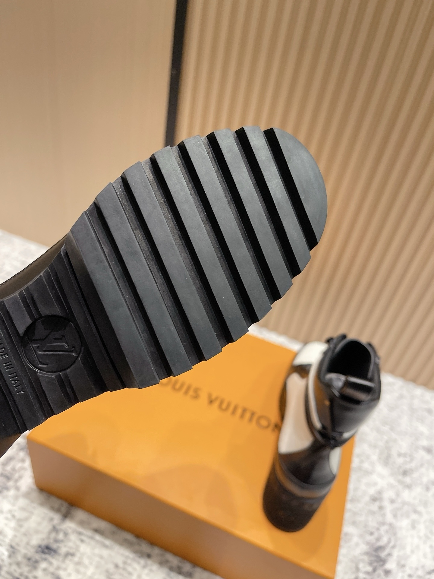 Louis Vuitton Metropolis Ranger Boots Black & White Leather Canvas