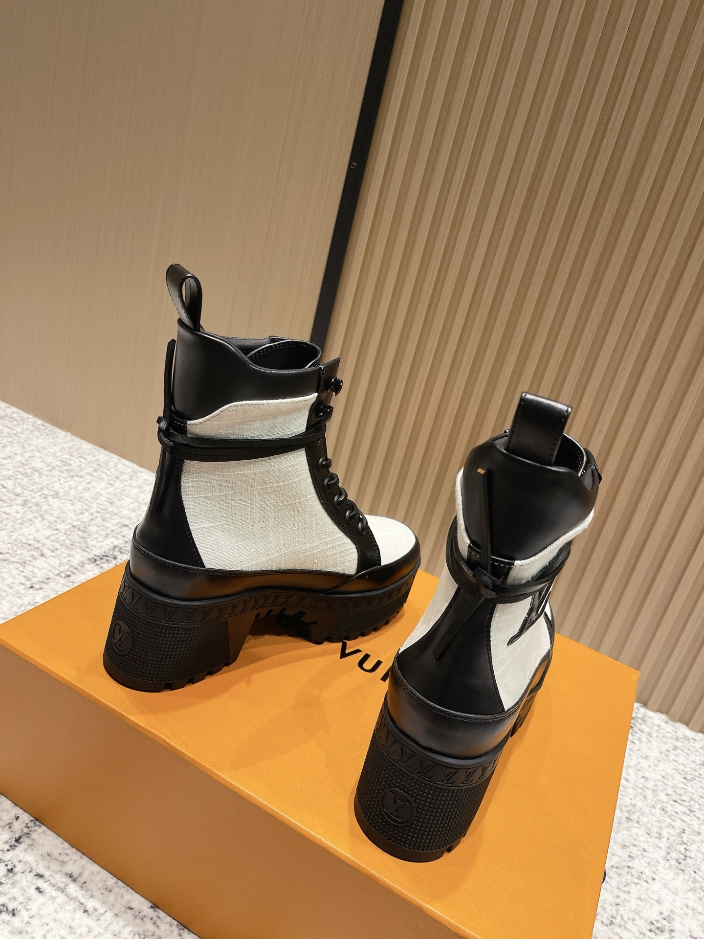 Louis Vuitton Metropolis Ranger Boots Black & White Leather Canvas