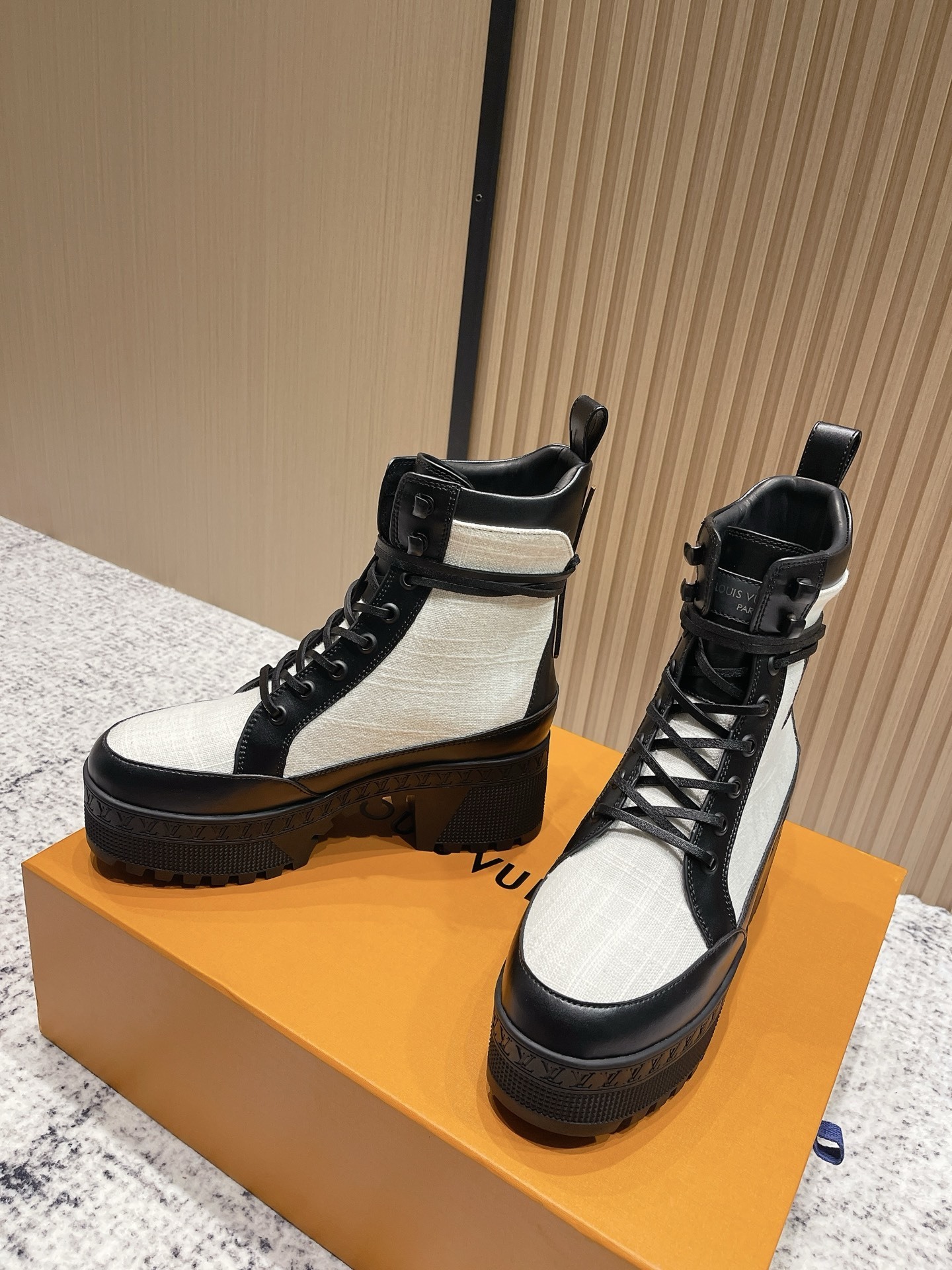 Louis Vuitton Metropolis Ranger Boots Black & White Leather Canvas