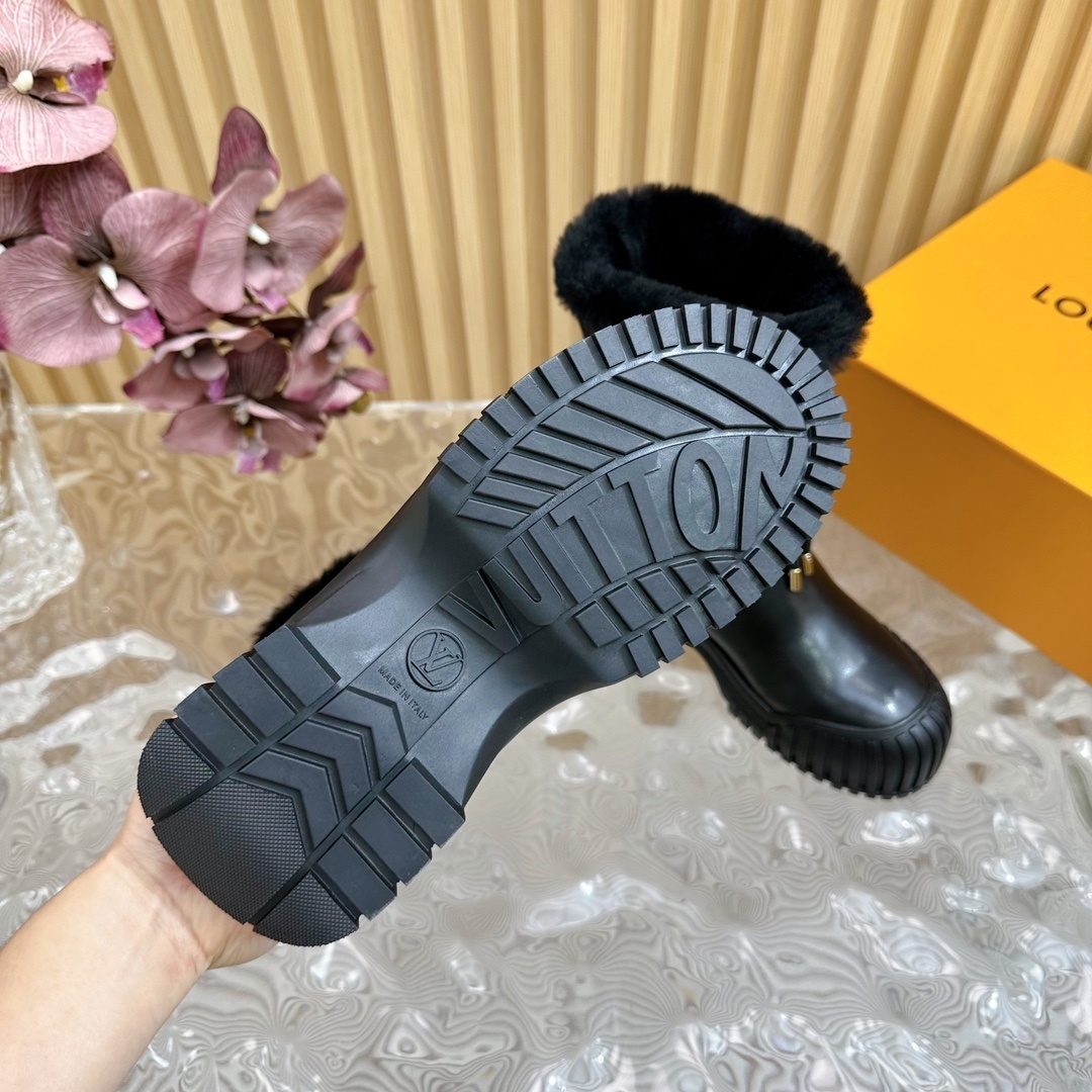 Louis Vuitton Monogram Black Fur Snow Boots - Luxury Winter Footwear