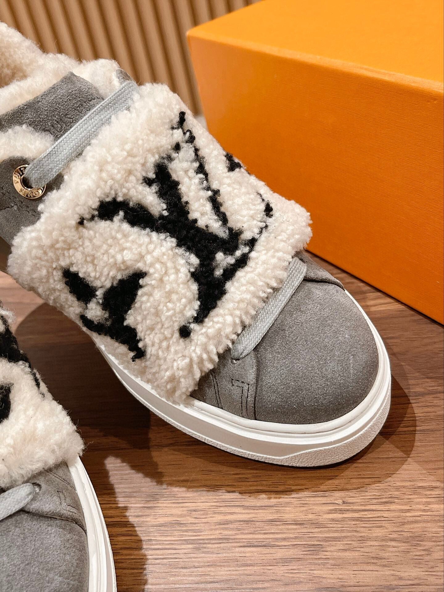 Louis Vuitton Monogram Shearling Suede Low-Top Sneakers - Grey