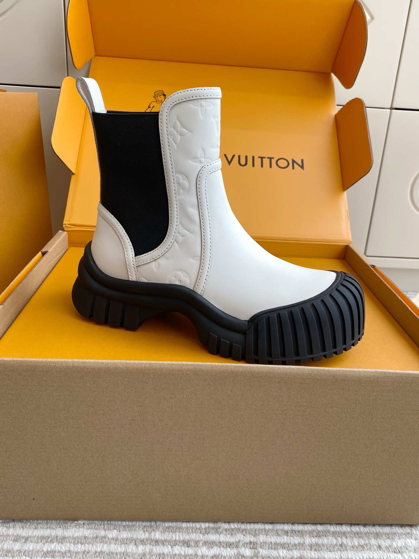 Louis Vuitton White Leather Ankle Boots with Chunky Ribbed Sole