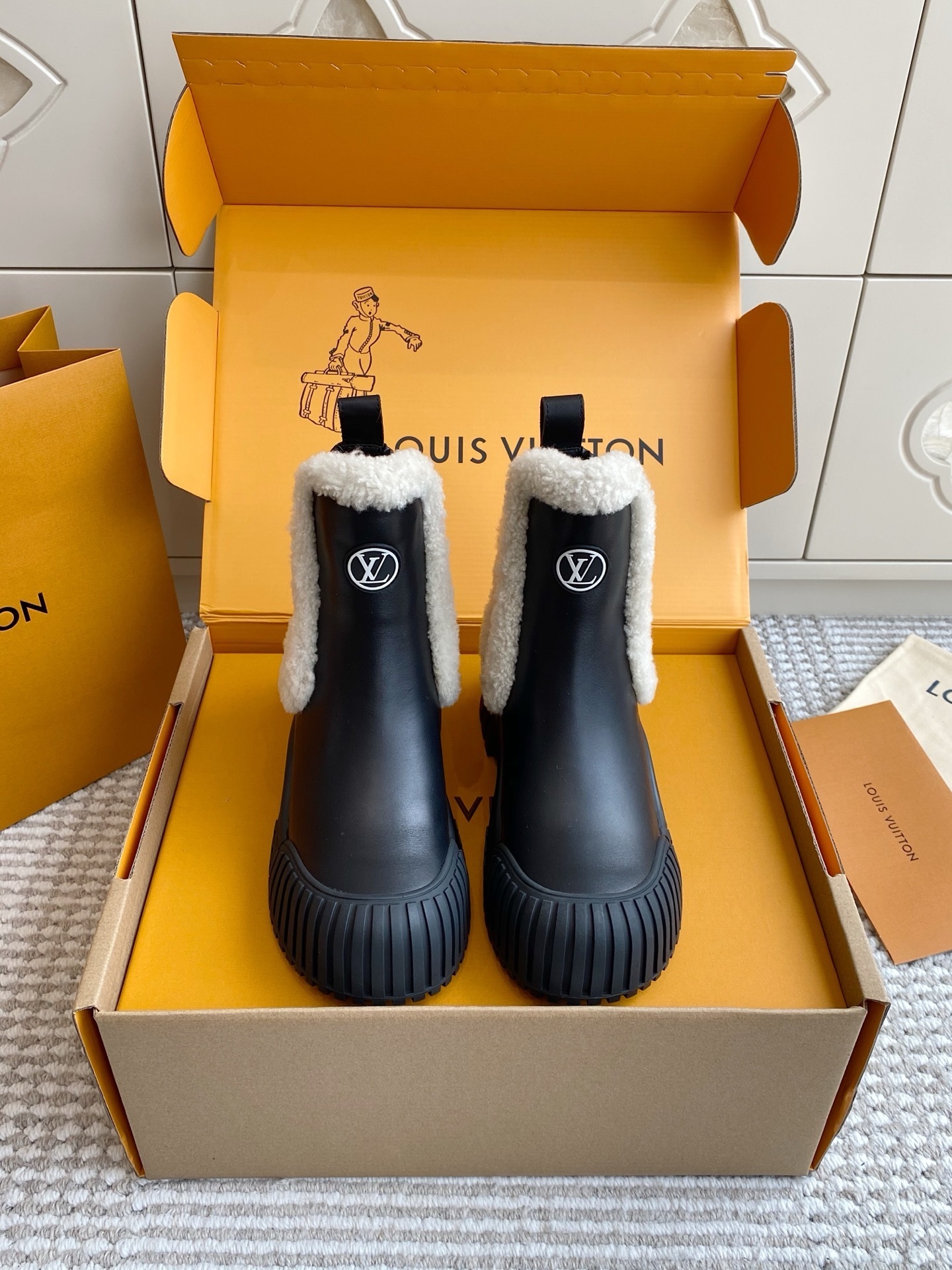 Louis Vuitton Black Shearling Lined Ankle Winter Boots