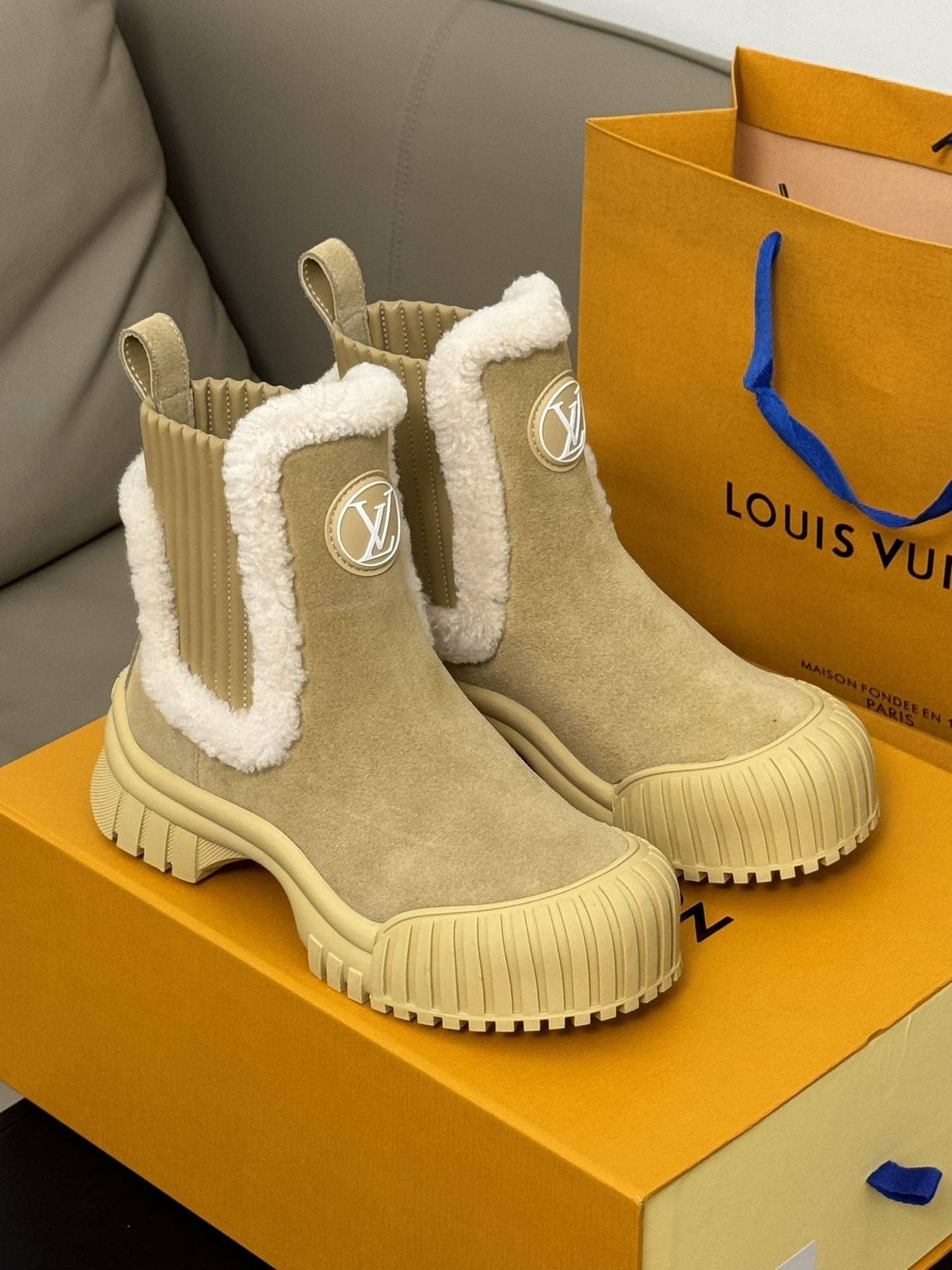 Louis Vuitton Beige Suede & Shearling Flat Ankle Boots - Luxury Winter