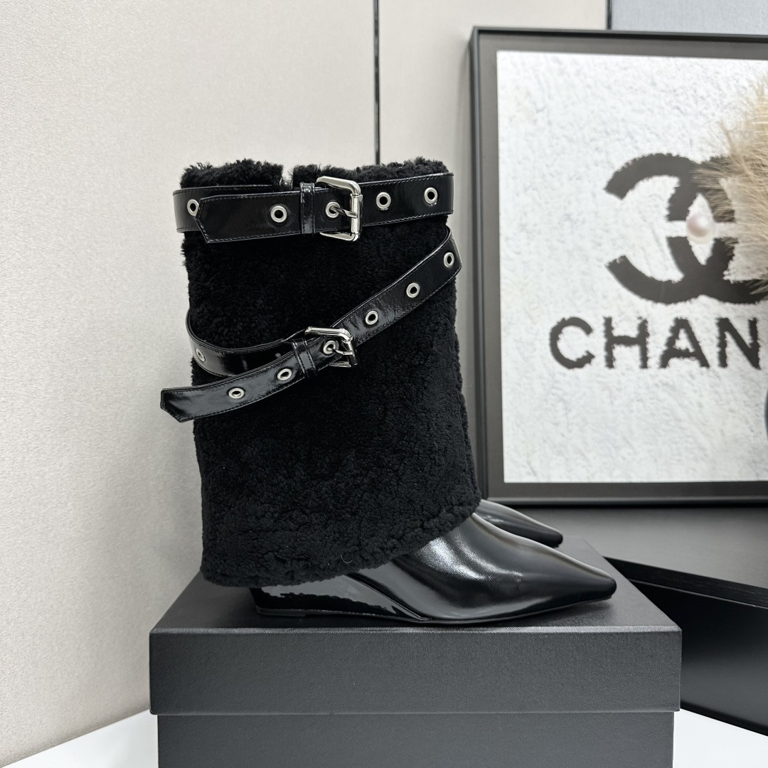 Luxury Black Shearling Wedge Boots with Buckle Straps