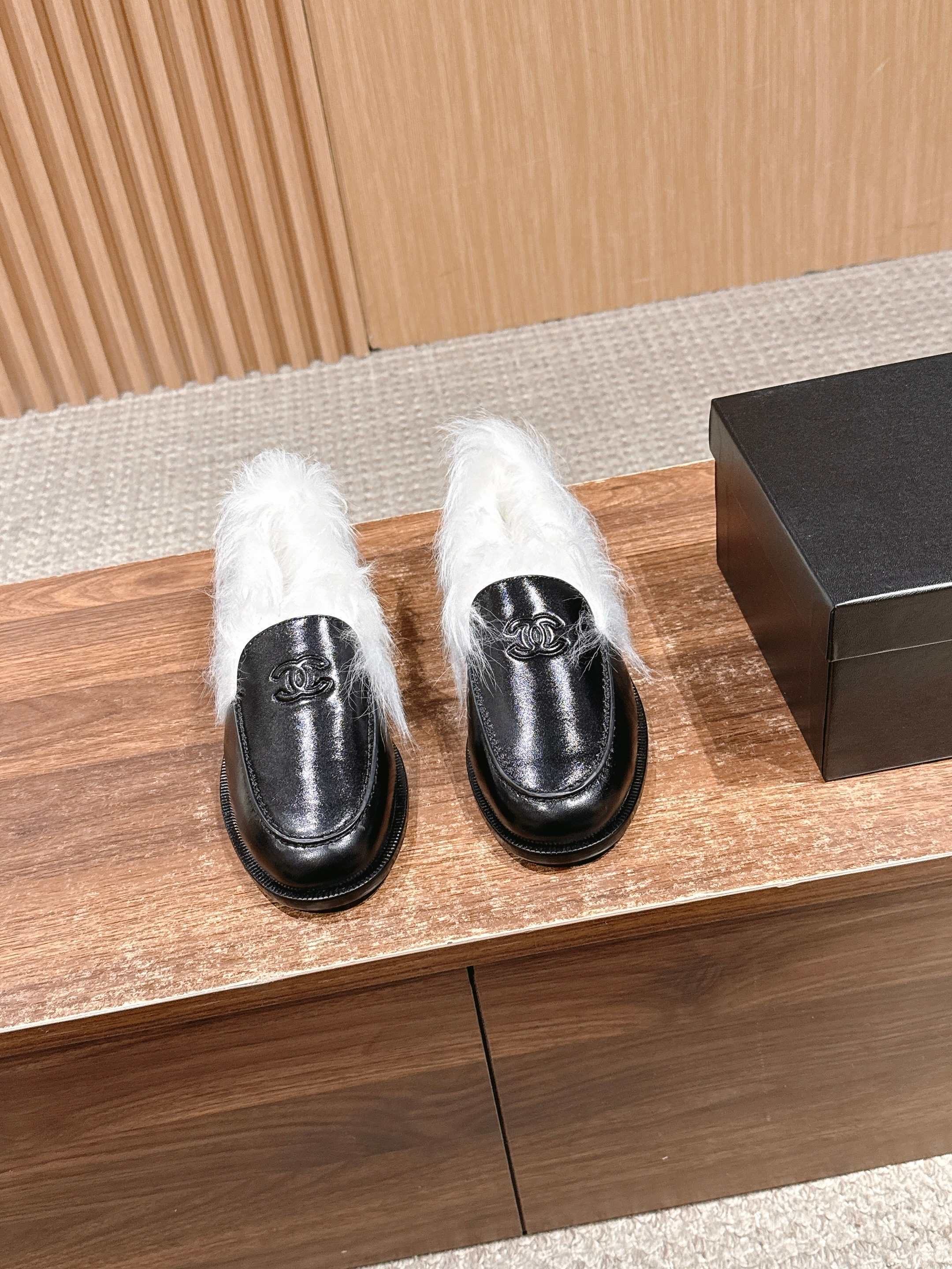 Designer Black Leather Loafers with White Faux Fur Trim