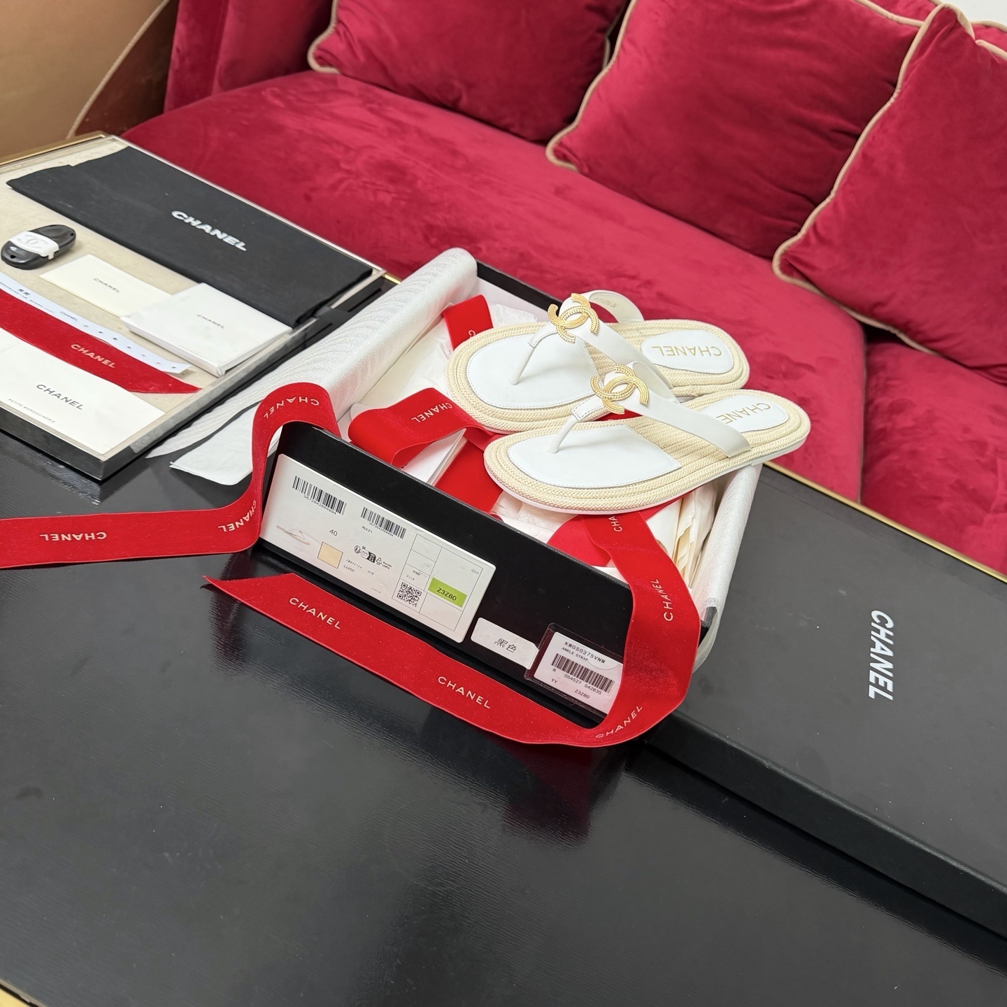 Chanel White Leather Thong Sandals with Gold CC Logo and Woven Trim