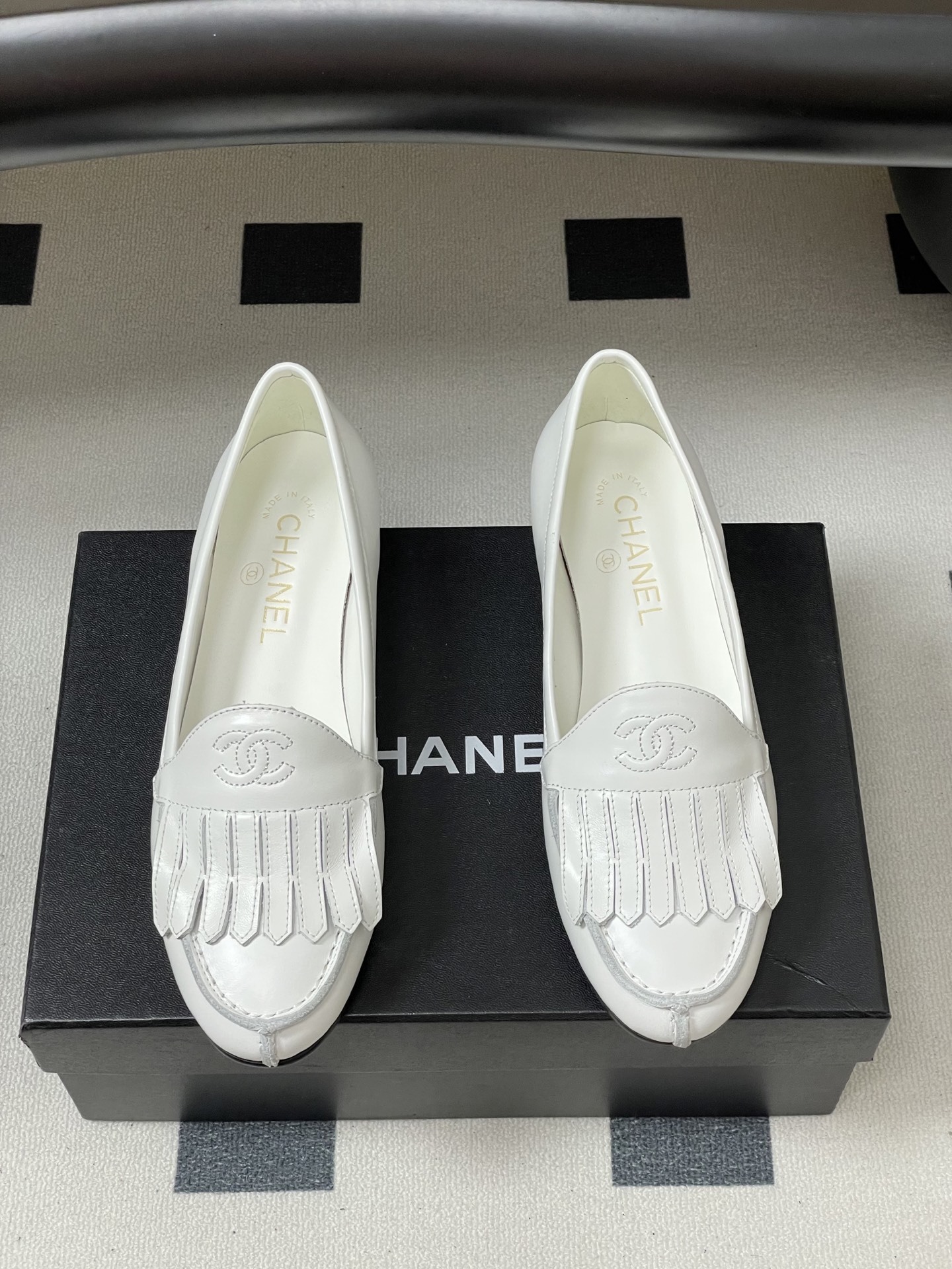 Chanel CC Logo White Leather Fringe Loafers - Made in Italy