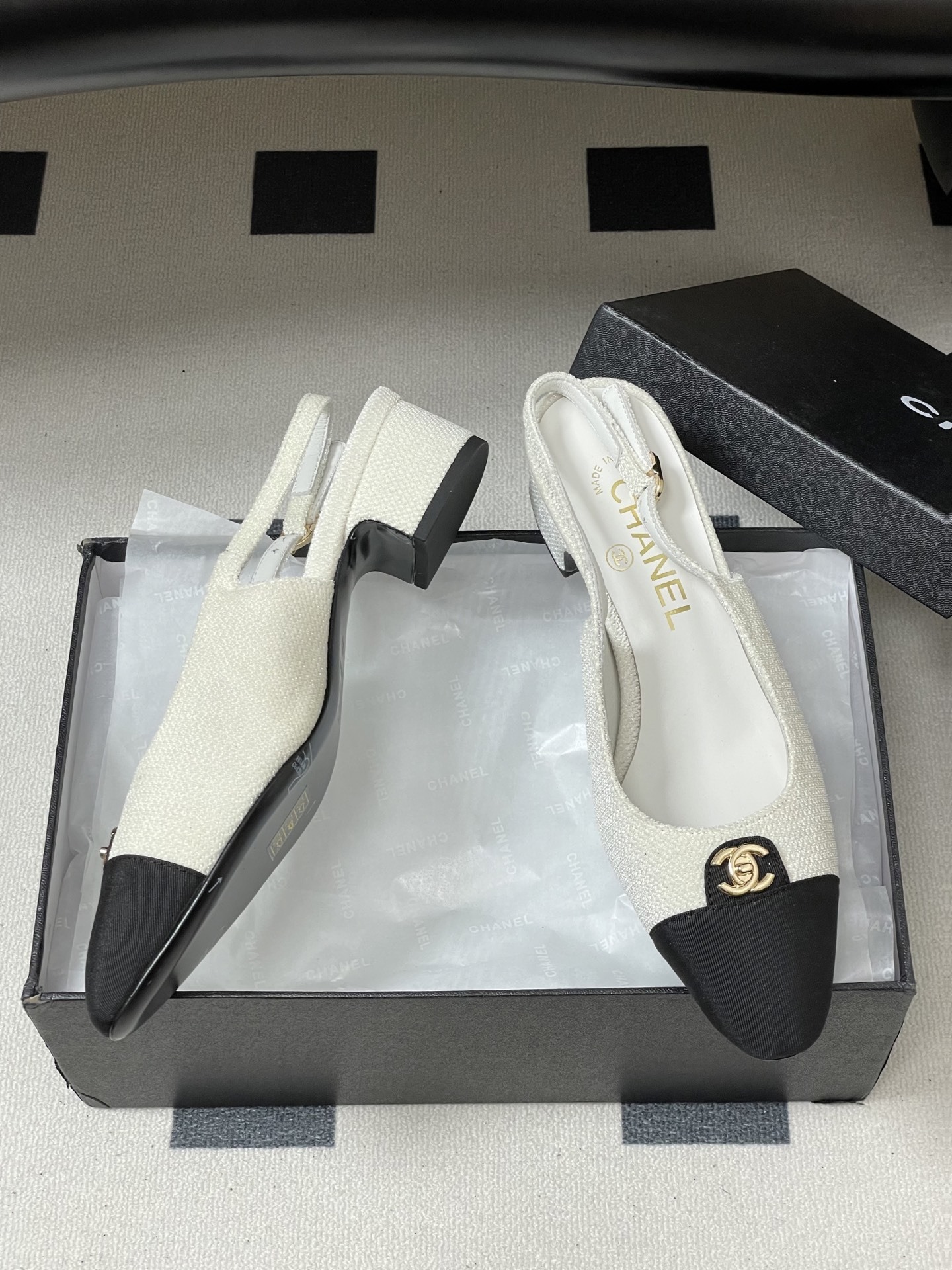 Chanel Two-Tone Grosgrain Slingback Pumps with Gold CC Logo