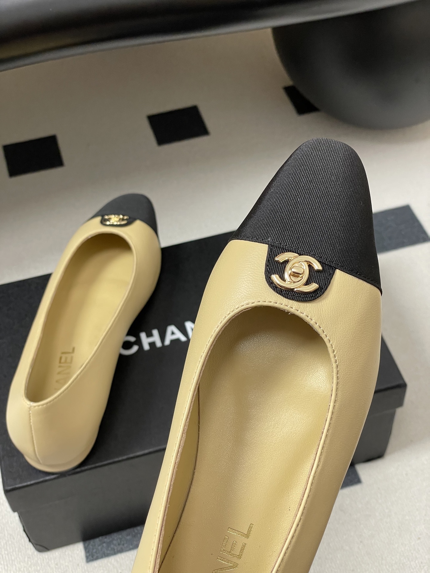 Chanel Two-Tone Beige and Black Leather Ballet Flats with CC Logo