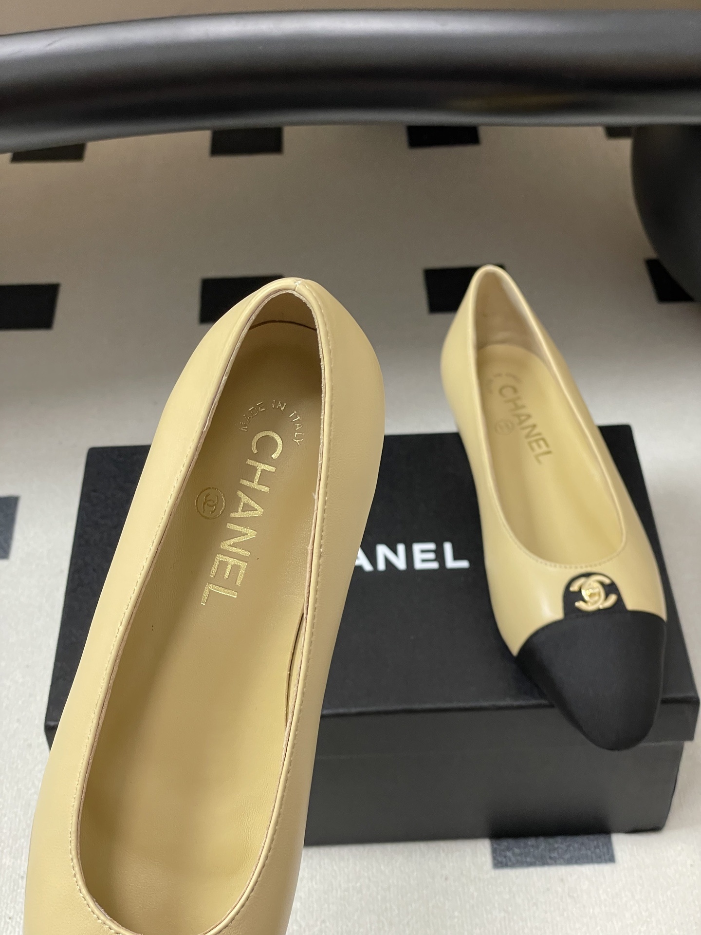 Chanel Two-Tone Beige and Black Leather Ballet Flats with CC Logo