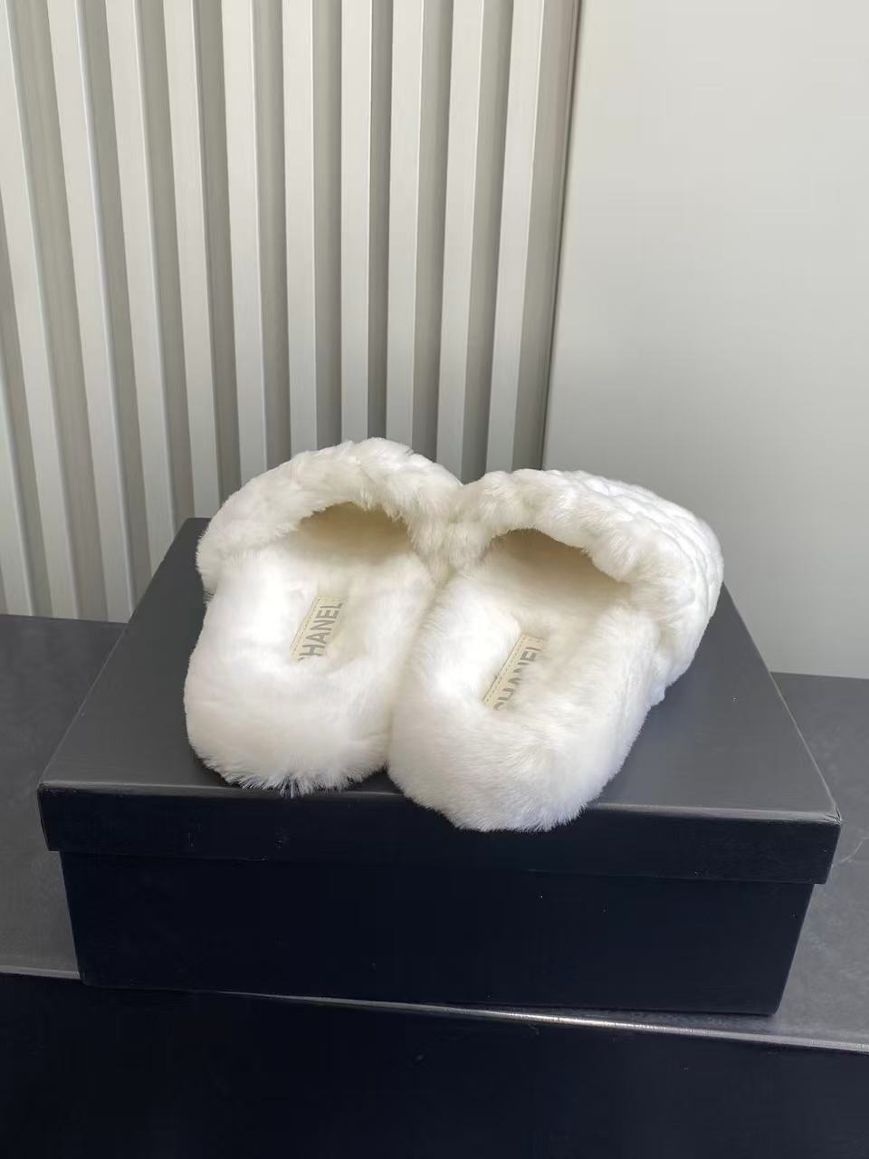 Luxury White Faux Fur Quilted Slides - Elegant Designer Slippers