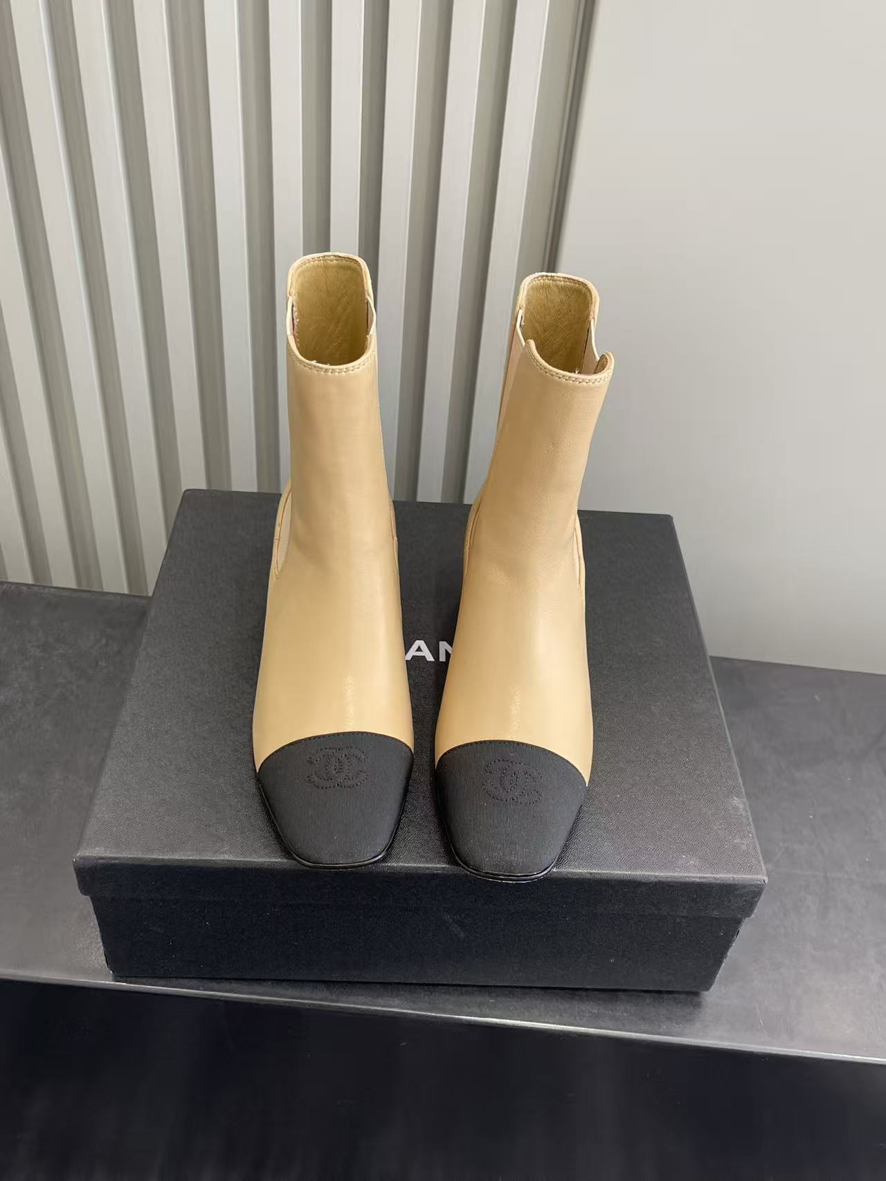 Luxury Beige Leather Ankle Boots with Black Cap Toe